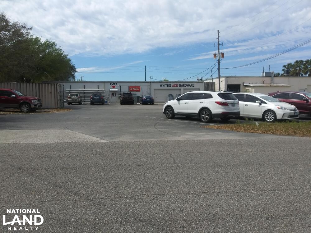 Turnkey Ace Hardware Store in Polk County, Florida (6 Photos