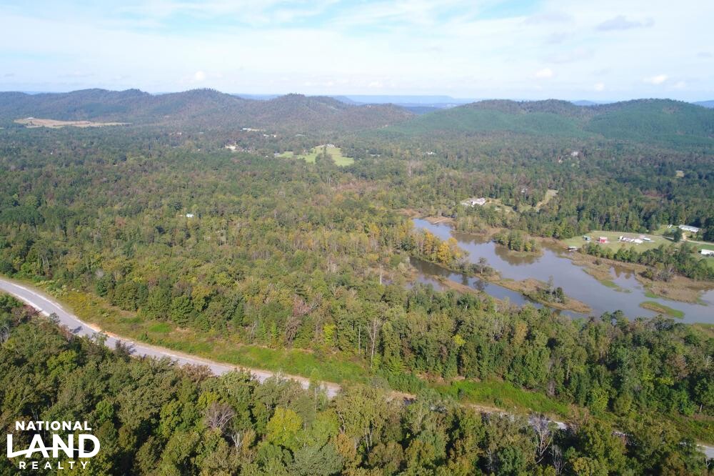 Waterfront Recreational and Residential Property on Neely Henry Lake