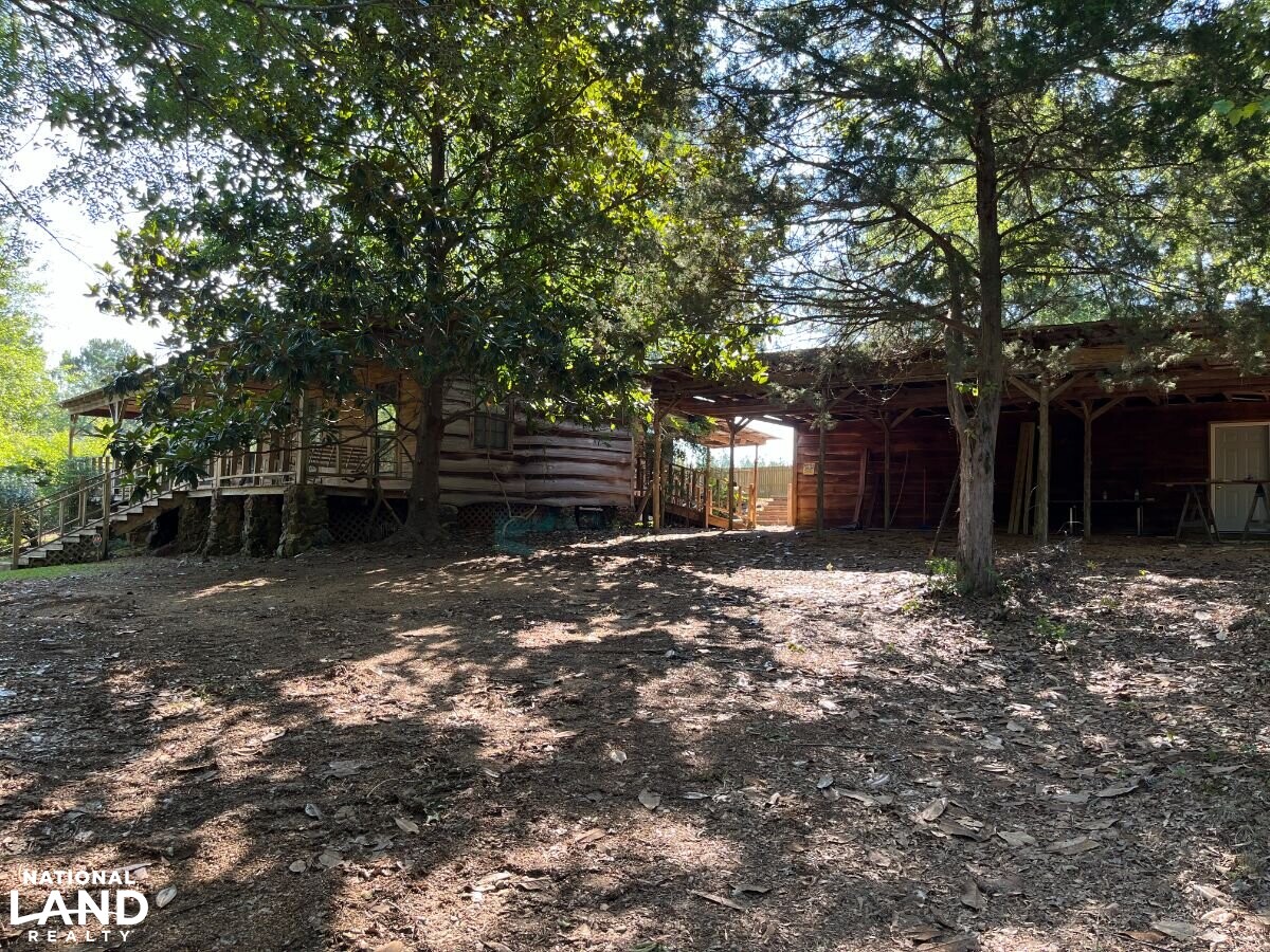 Secluded Cabin With Pond, Creek & Big Timber in Leake County
