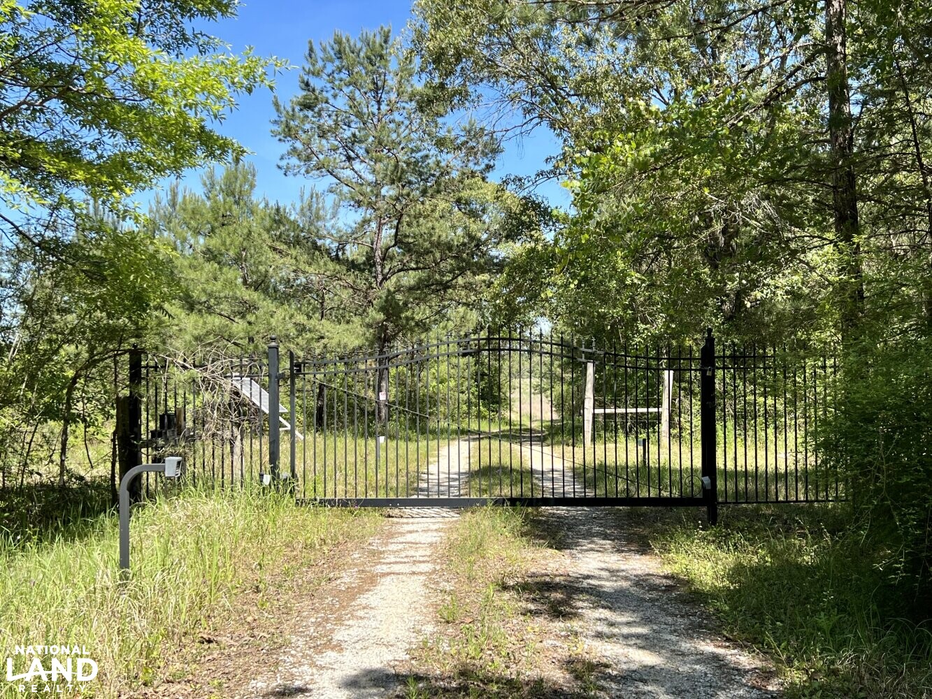 Copeland Lakefront Lodge & Farm in Washington County, Alabama (45
