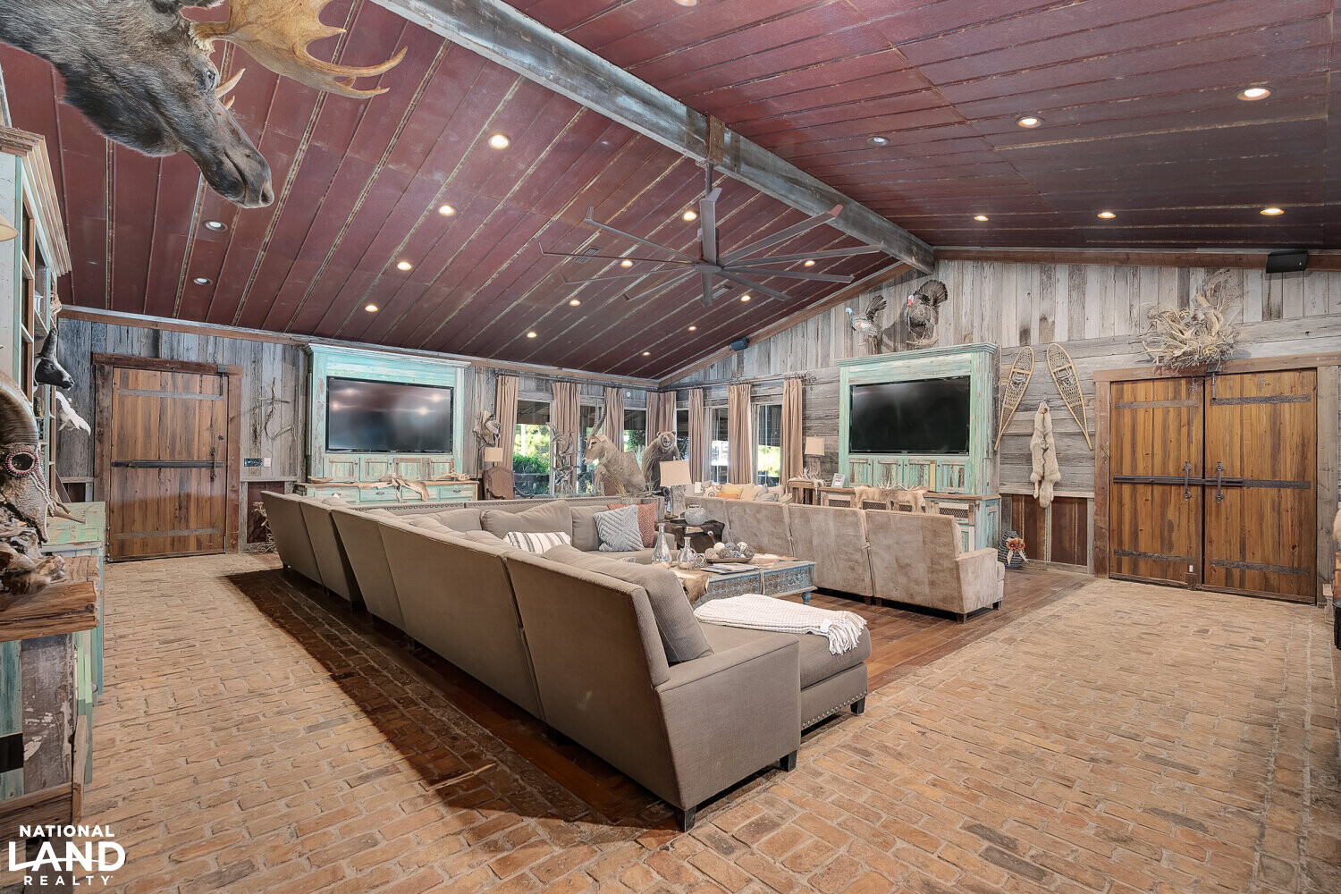 Soggy Bottom Lodge World Class Hunting Fishing & Shooting Resort in