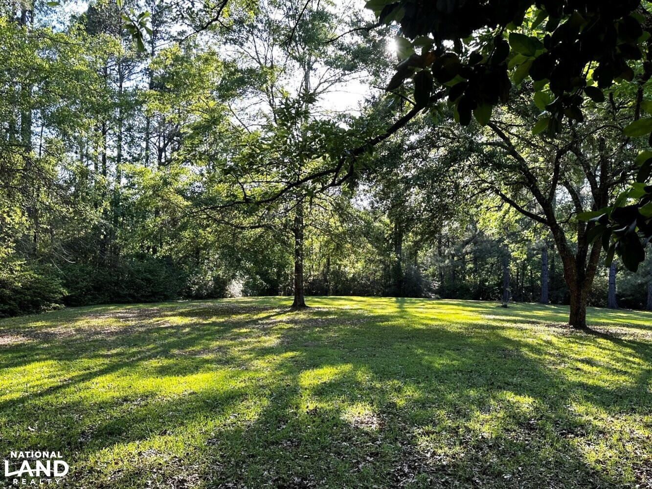 Baxterville Farm and Home in Lamar County, Mississippi (41 Photos