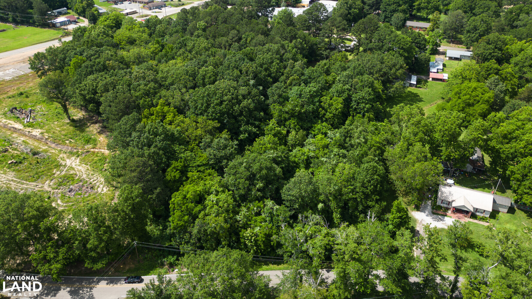 Small Lot in Shannon in Lee County, Mississippi (4 Photos) National