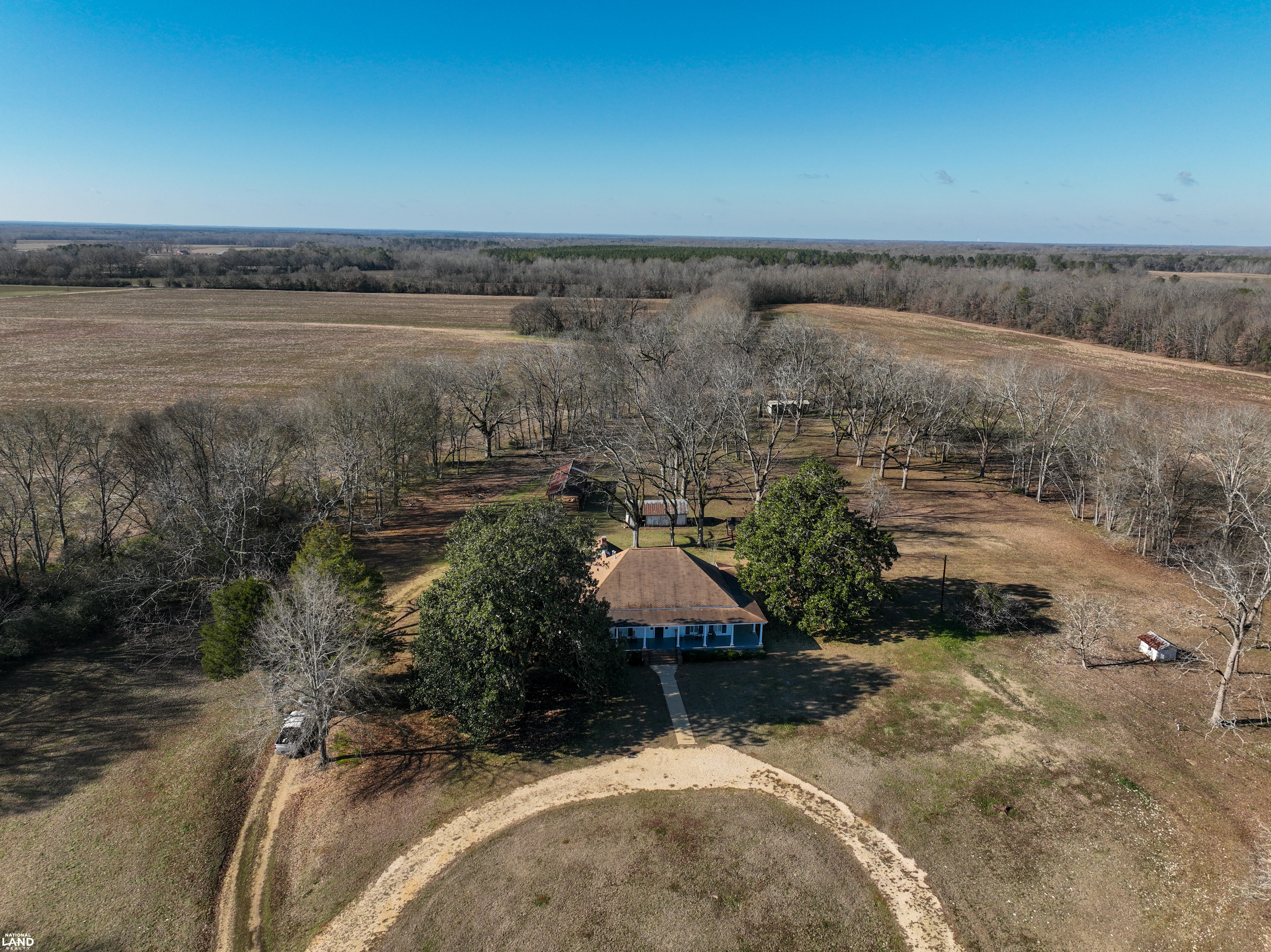 The Magnolia House: Historic Home with Acreage in Perry County, AL (5 of 39)