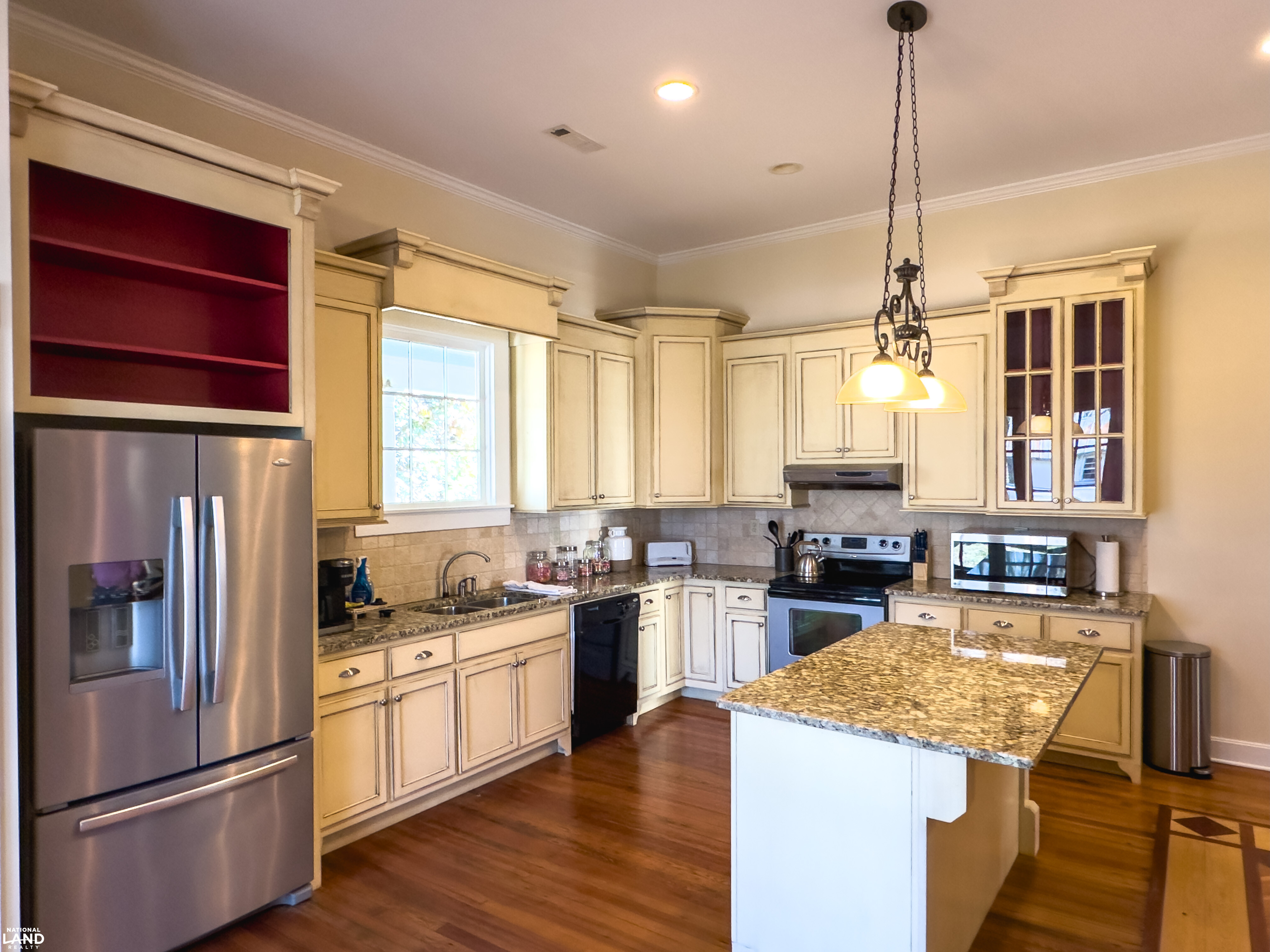 The Magnolia House: Historic Home with Acreage in Perry County, AL (29 of 39)