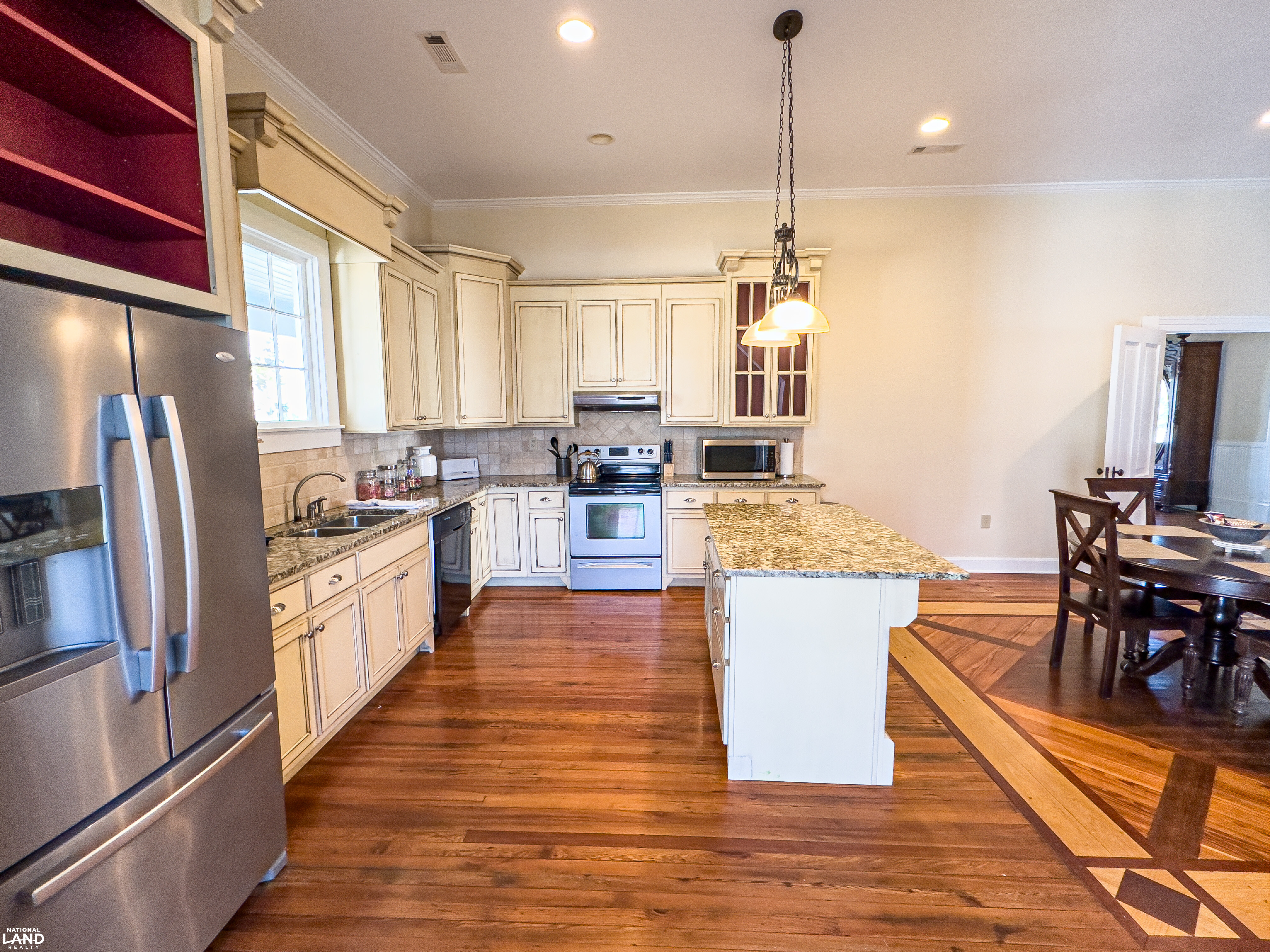 The Magnolia House: Historic Home with Acreage in Perry County, AL (26 of 39)