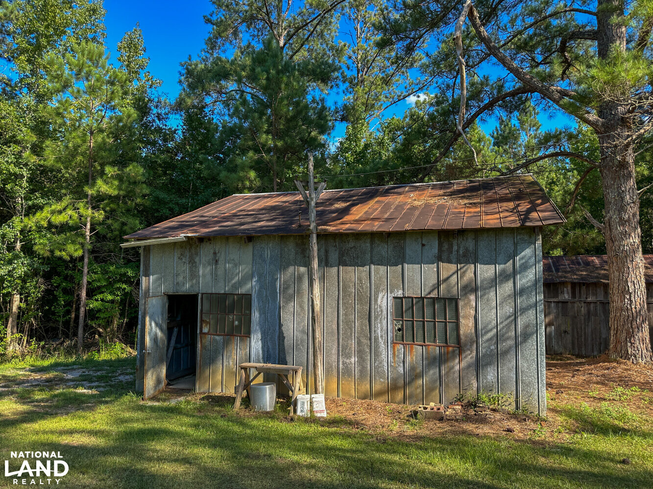 Farm House At Coppers Creek Timber and Hunting Investment in Bibb