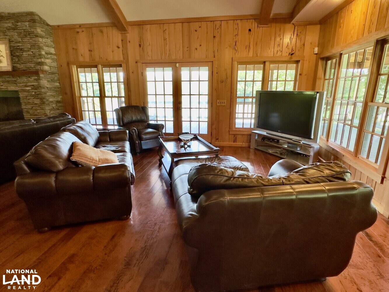 Boligee River House in Greene County, Alabama (31 Photos) National