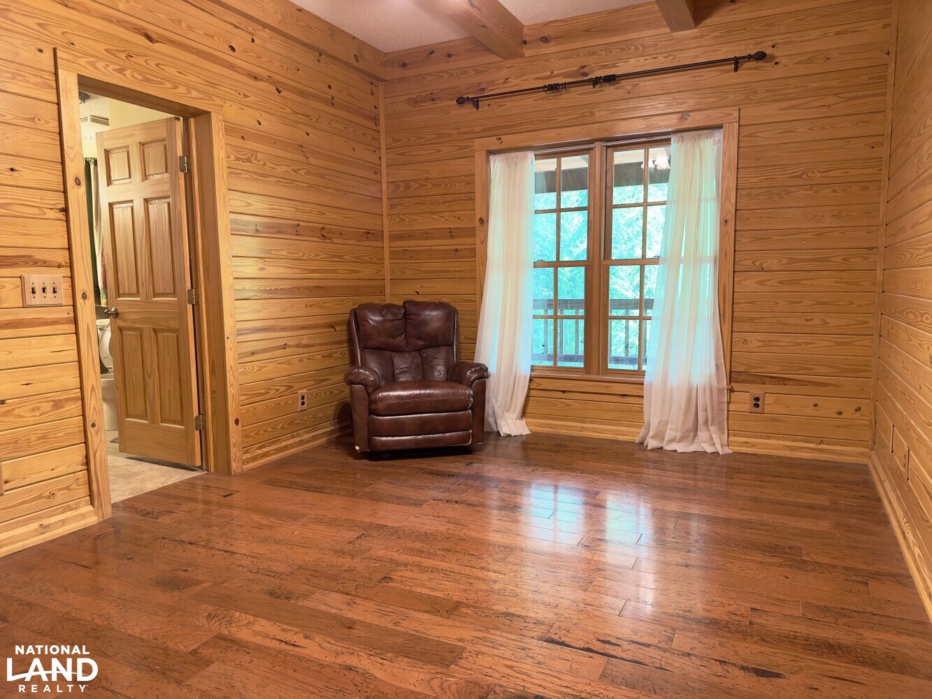 Boligee River House in Greene County, Alabama (31 Photos) National