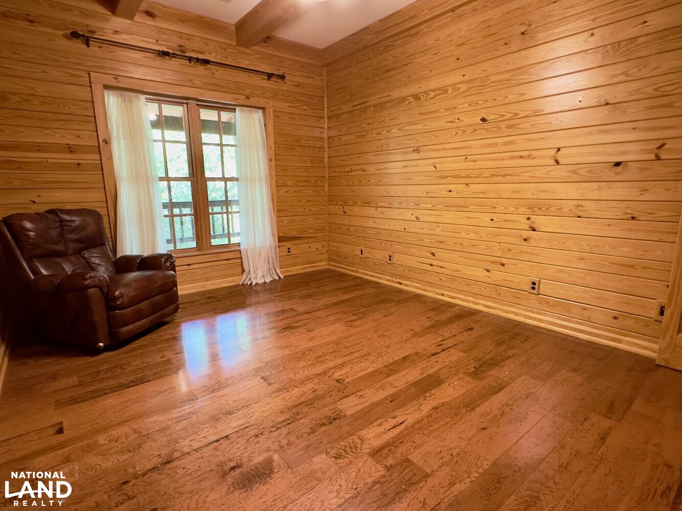 Boligee River House in Greene County, Alabama (31 Photos) National