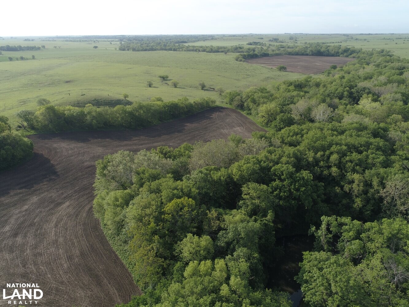 317 +/ Acre Diverse Hunting Tract with Live Water in Chase County