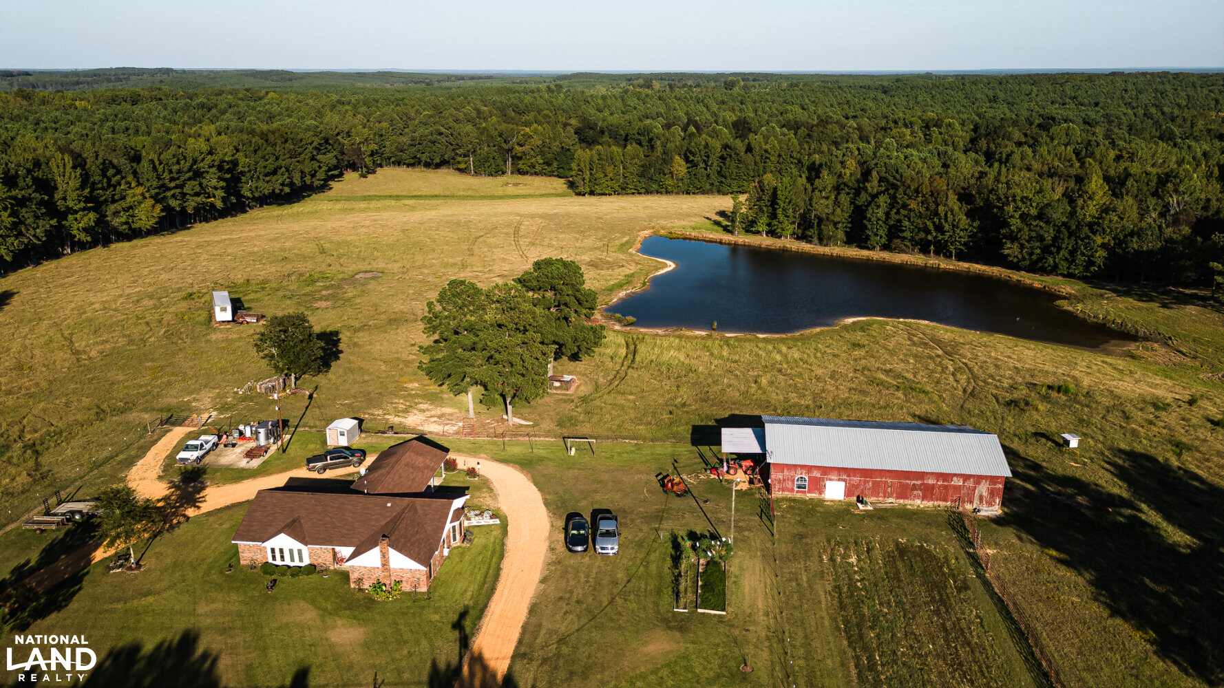 Mantee Home and Land Beauty in ster County, Mississippi (25 Photos