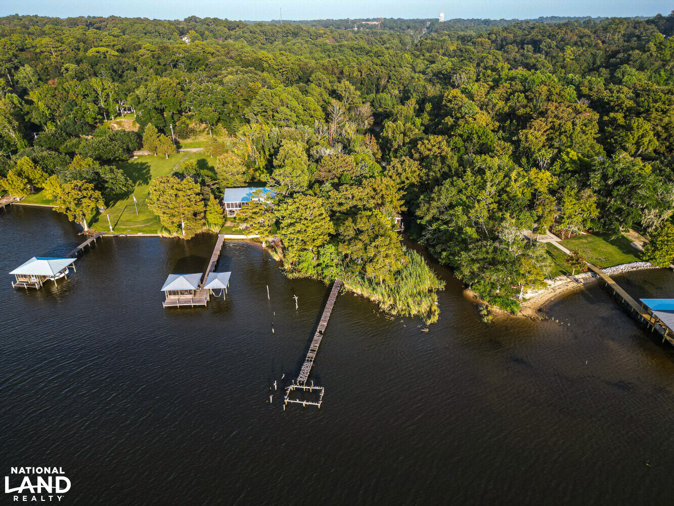 Blakely River Residential Oasis in Baldwin County, Alabama (27 Photos