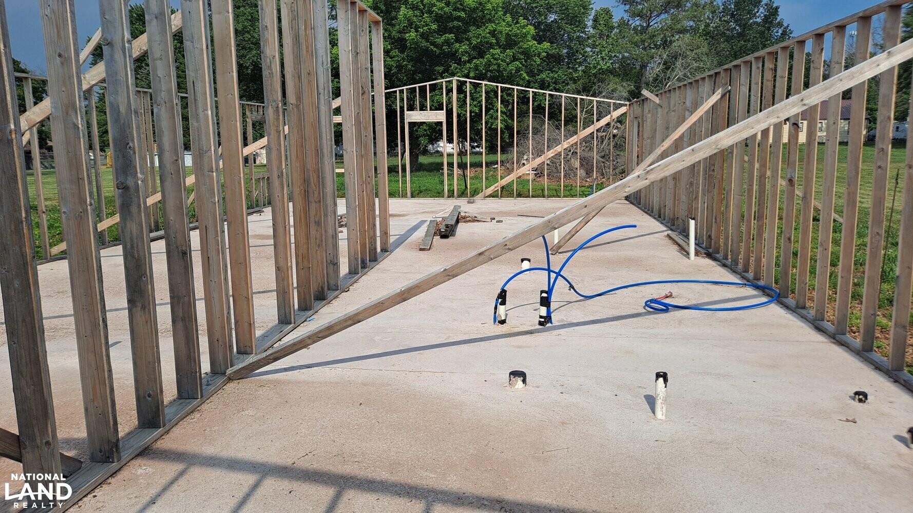 Stover Lot in County, Missouri (4 Photos) National Land Realty