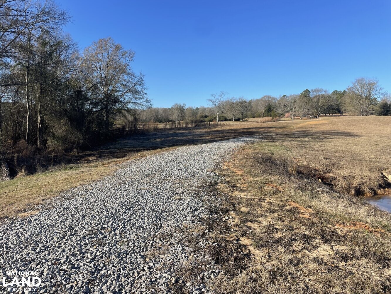 Decatur Pasture & Retriever Training Grounds in Newton County
