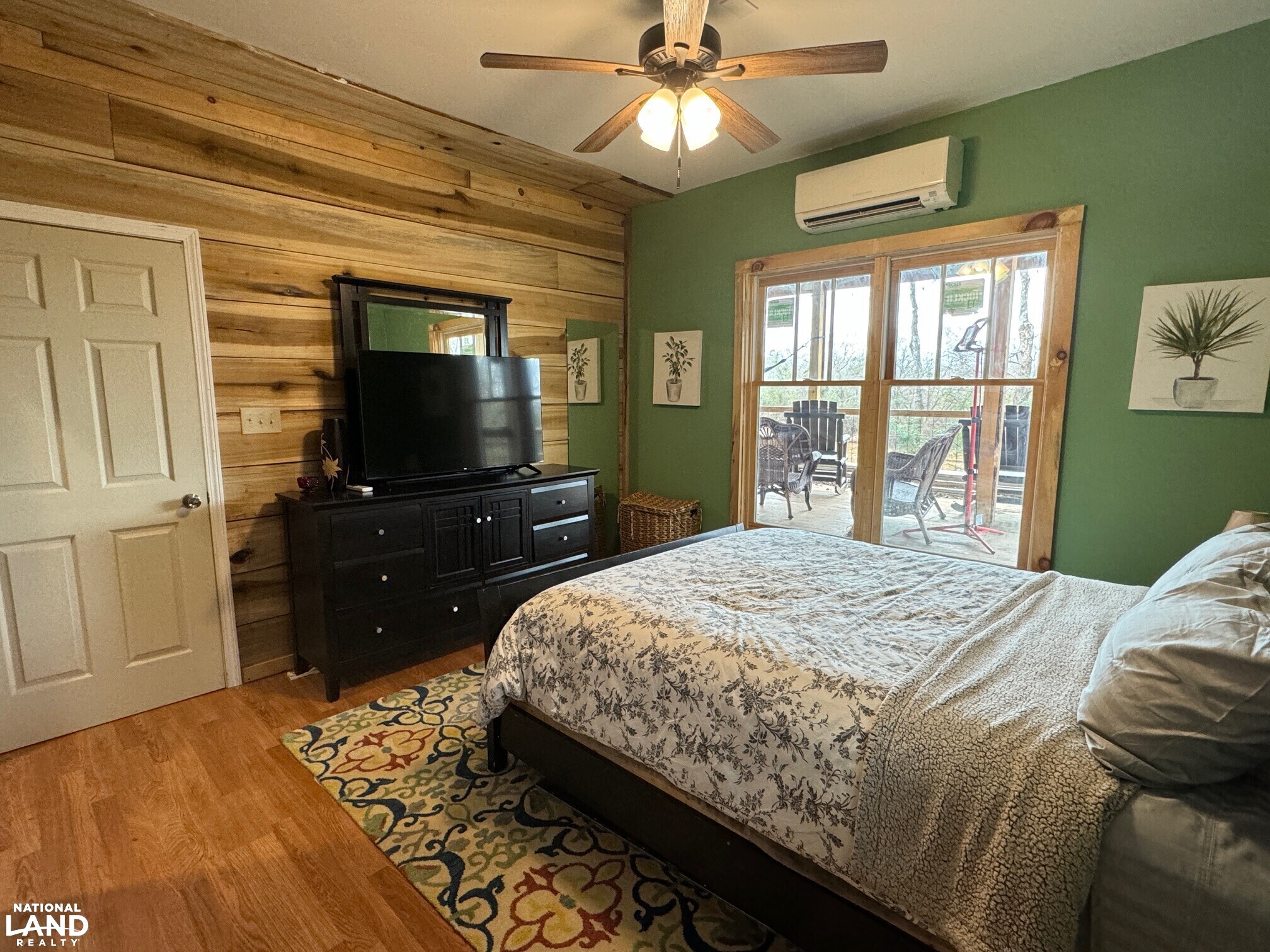 Cabin on the Flint River in Upson County, (59 Photos