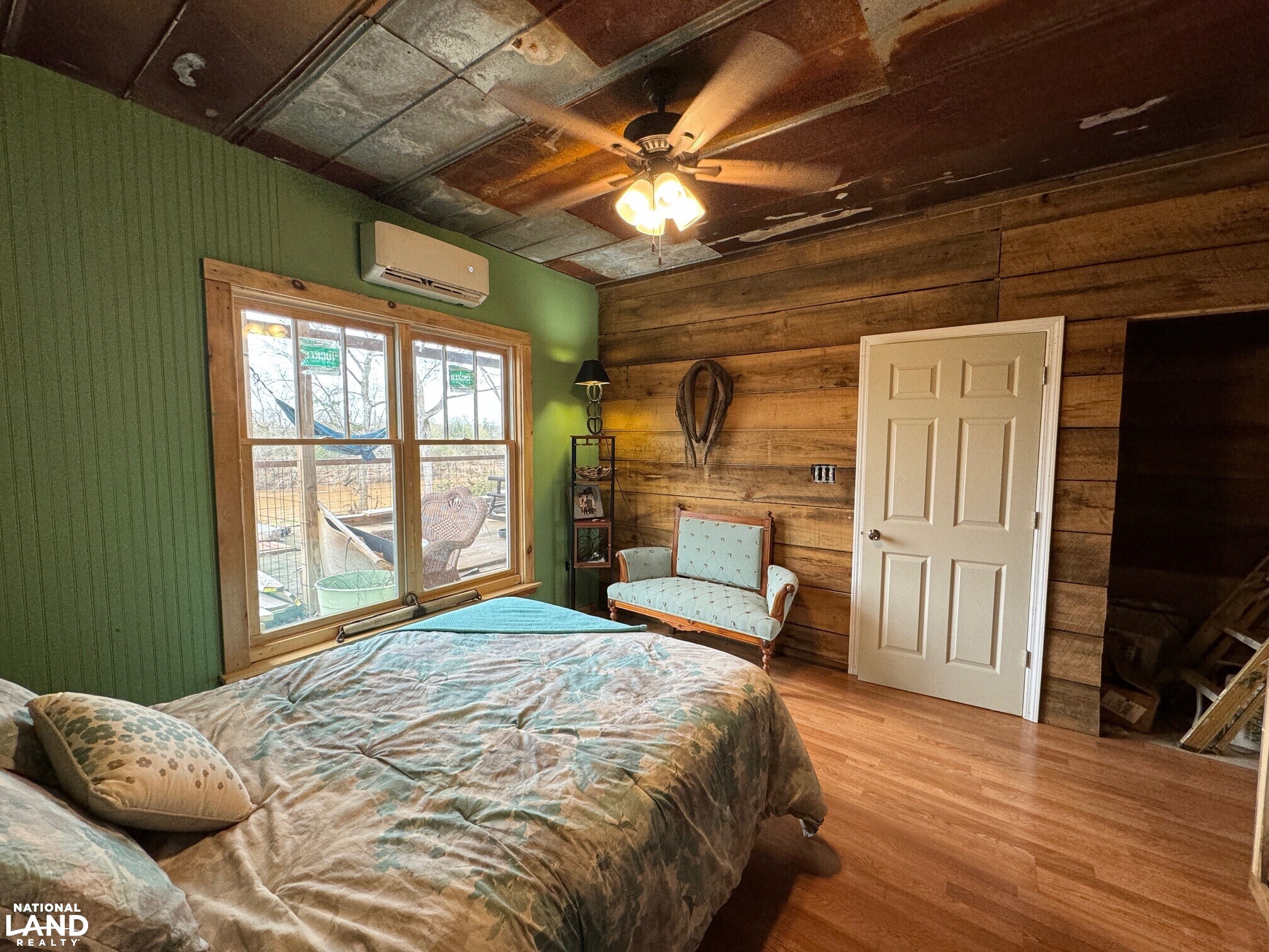 Cabin on the Flint River in Upson County, (59 Photos