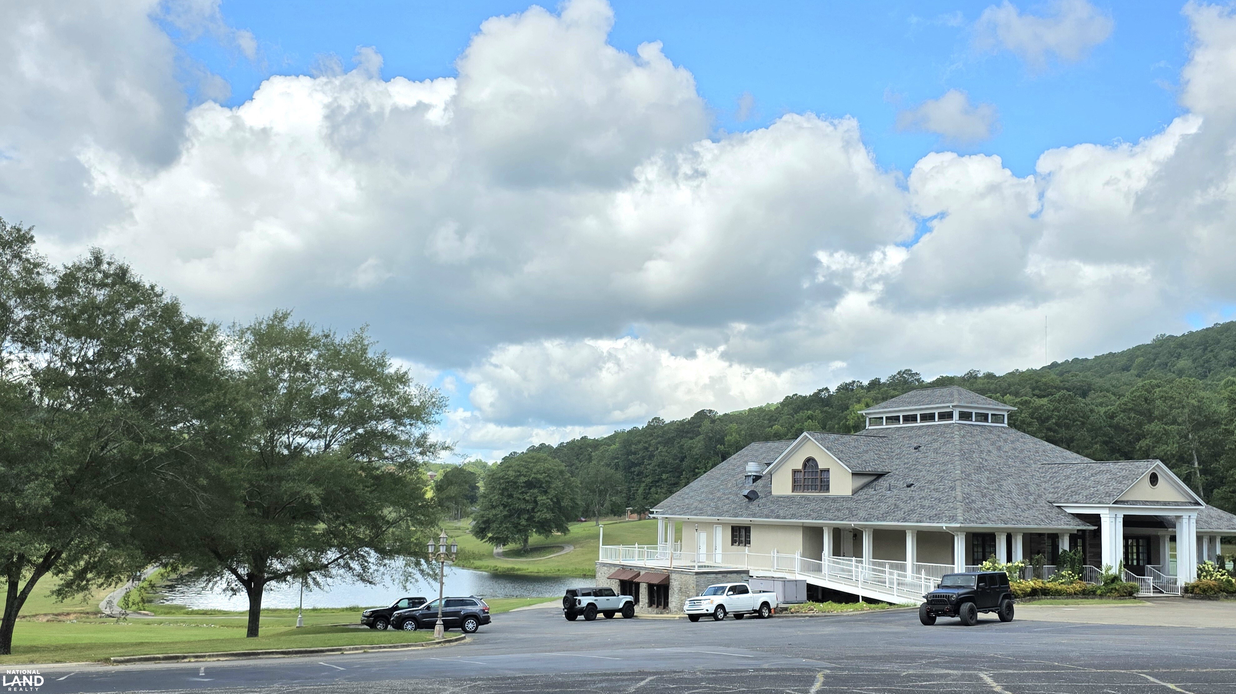 This property is directly across from the club house with plenty of parking for guest. (1 of 22)