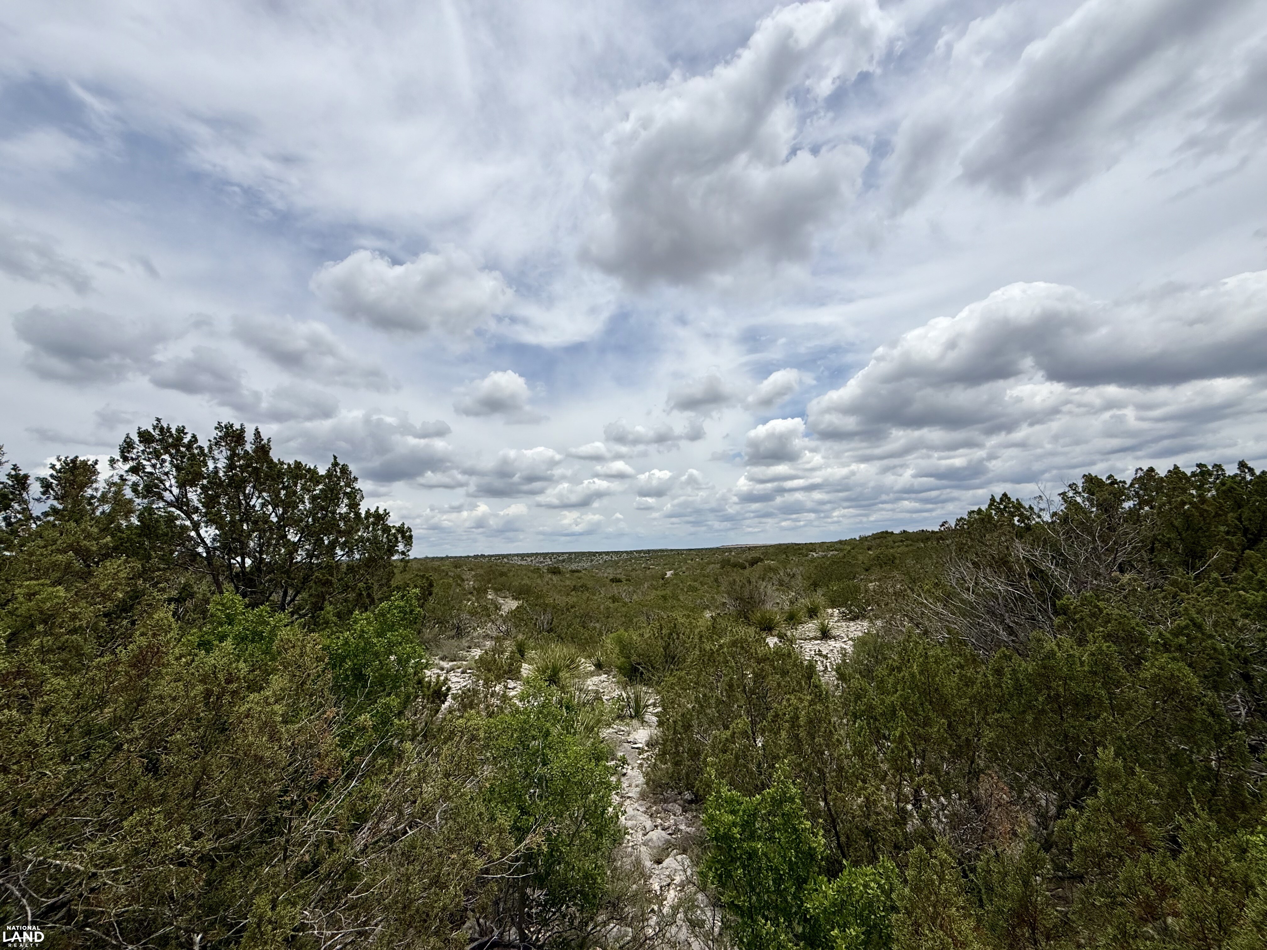 Western Hill Country Hunting Paradise in Val Verde County, TX (22 of 41)