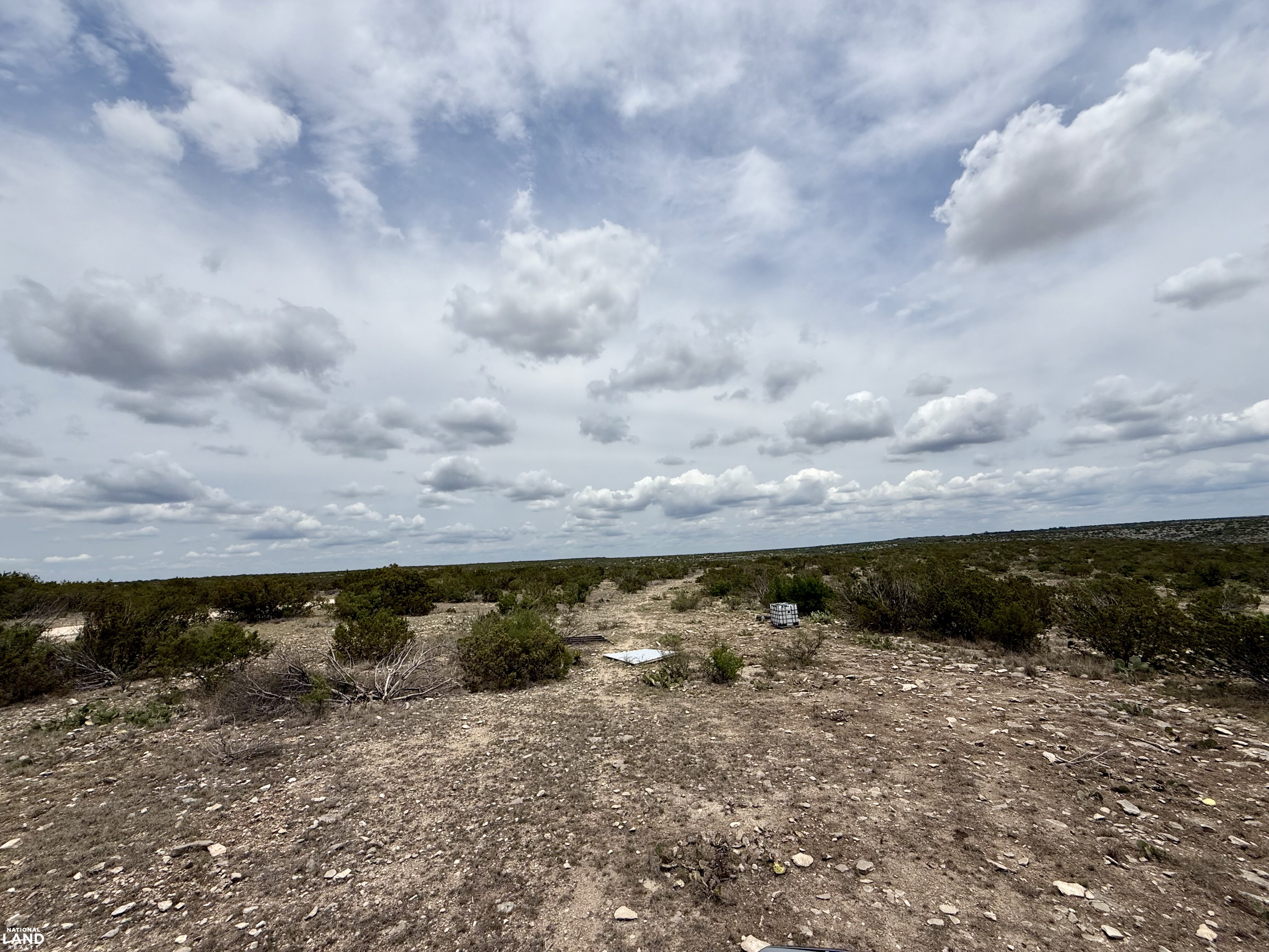Western Hill Country Hunting Paradise in Val Verde County, TX (23 of 41)