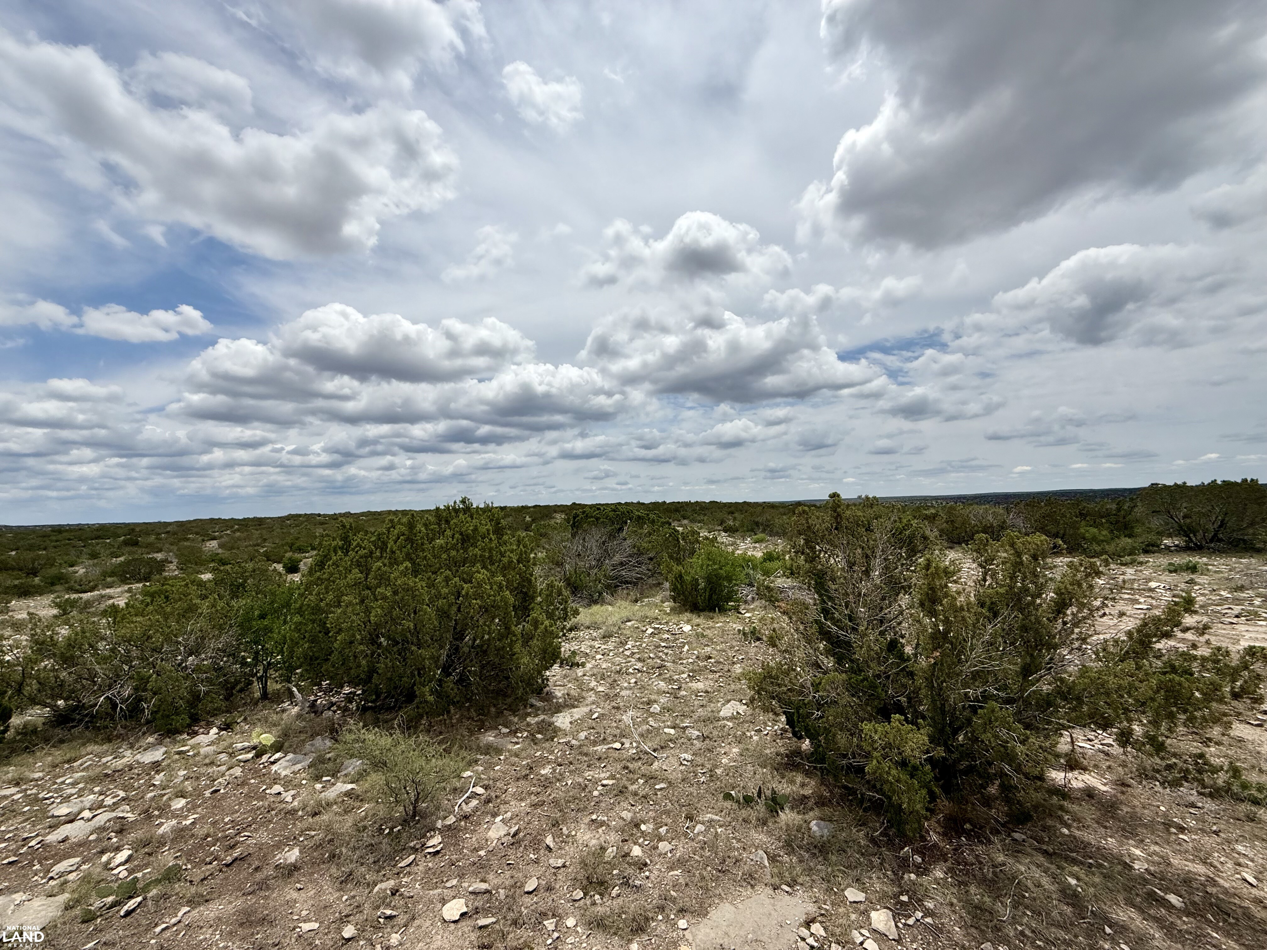 Western Hill Country Hunting Paradise in Val Verde County, TX (24 of 41)
