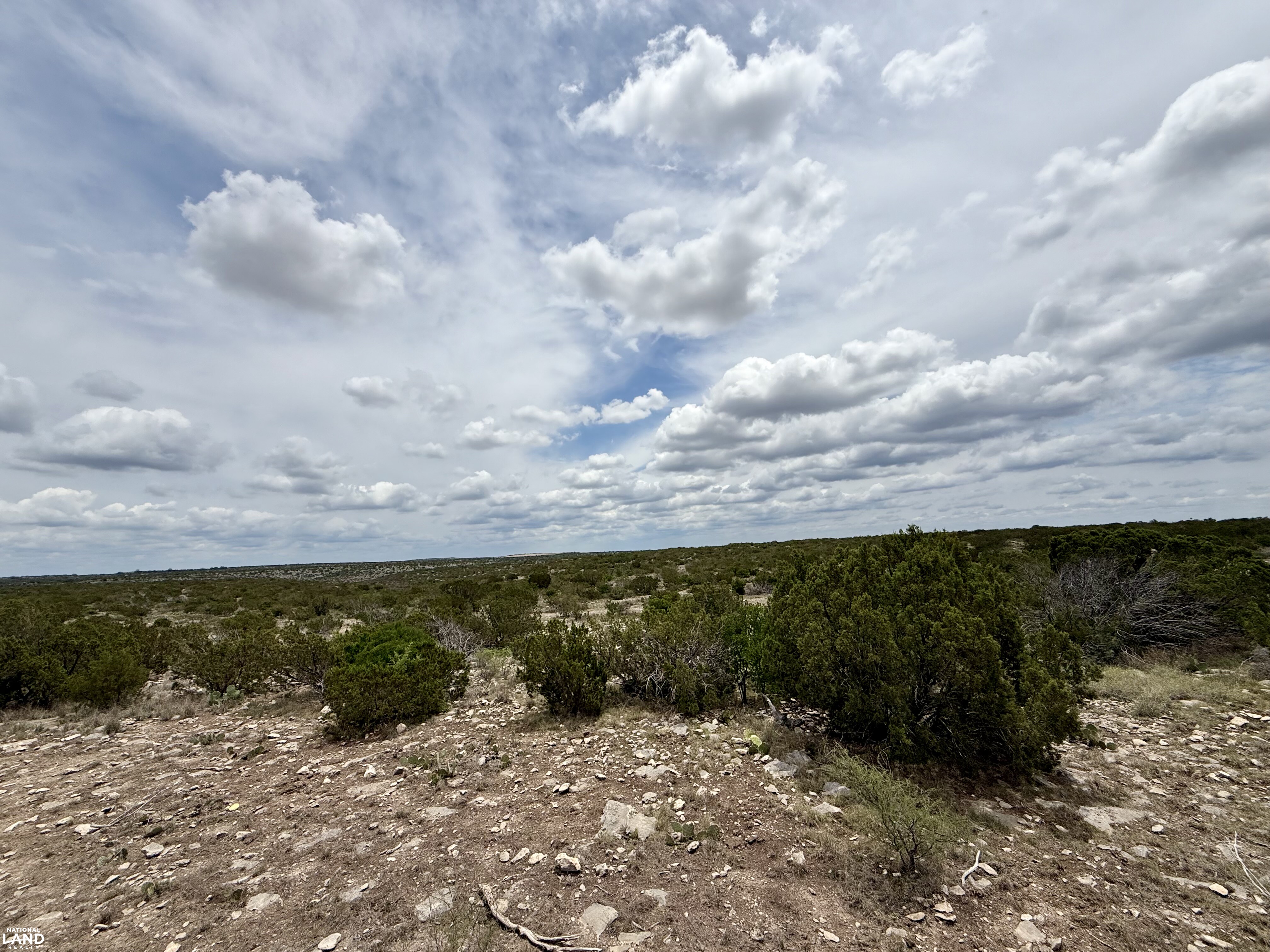 Western Hill Country Hunting Paradise in Val Verde County, TX (25 of 41)