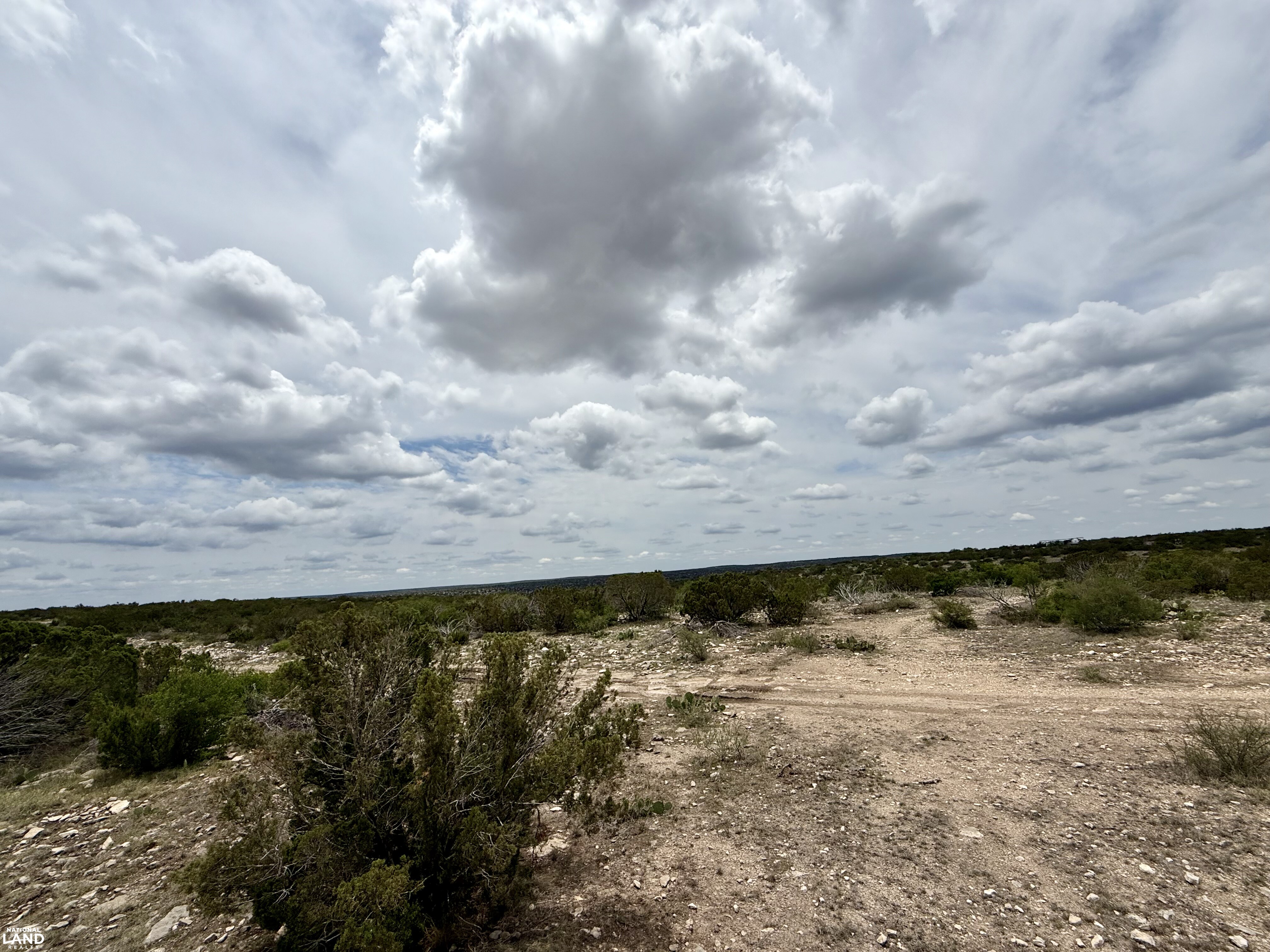 Western Hill Country Hunting Paradise in Val Verde County, TX (30 of 41)