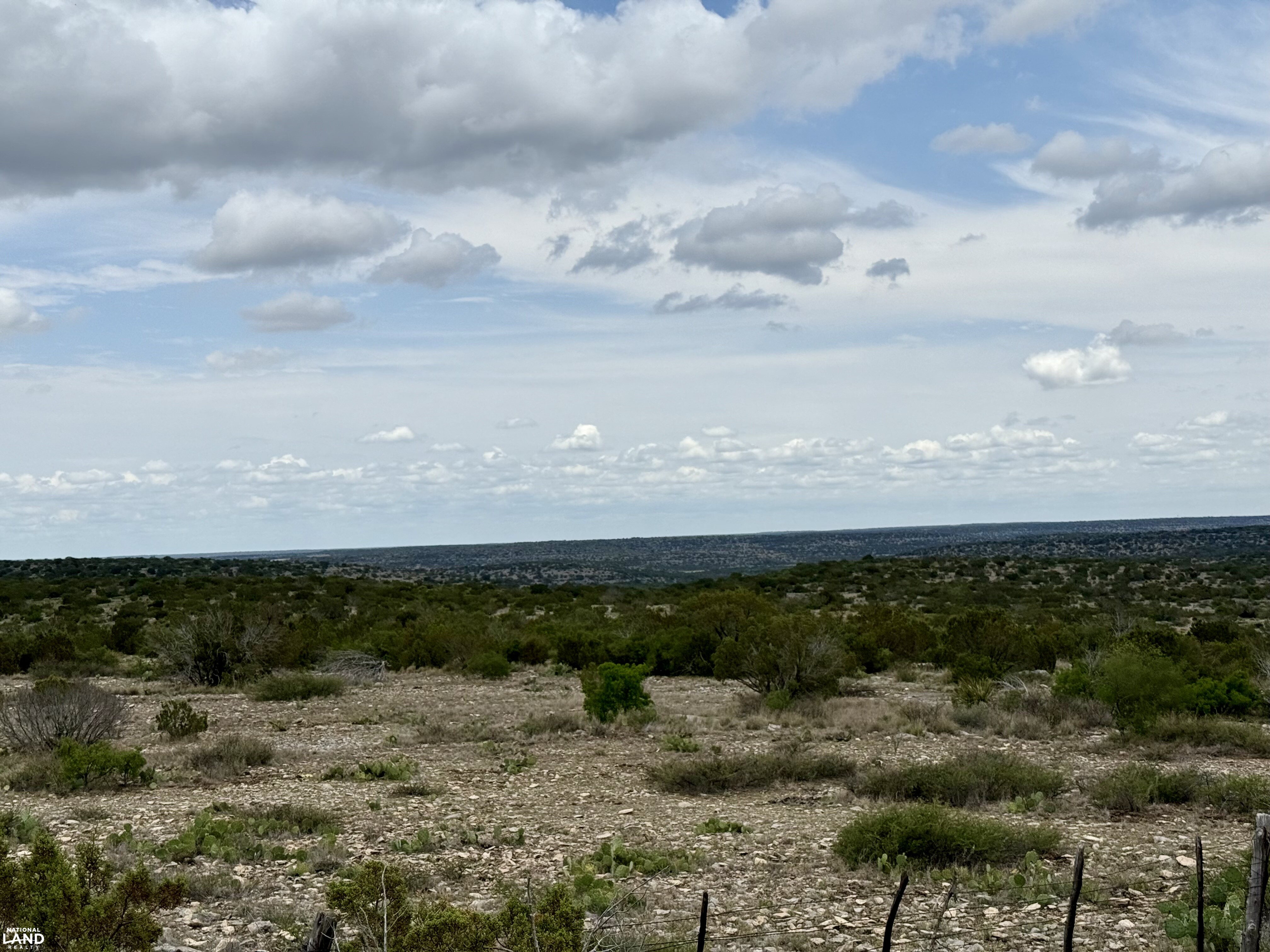 Western Hill Country Hunting Paradise in Val Verde County, TX (36 of 41)