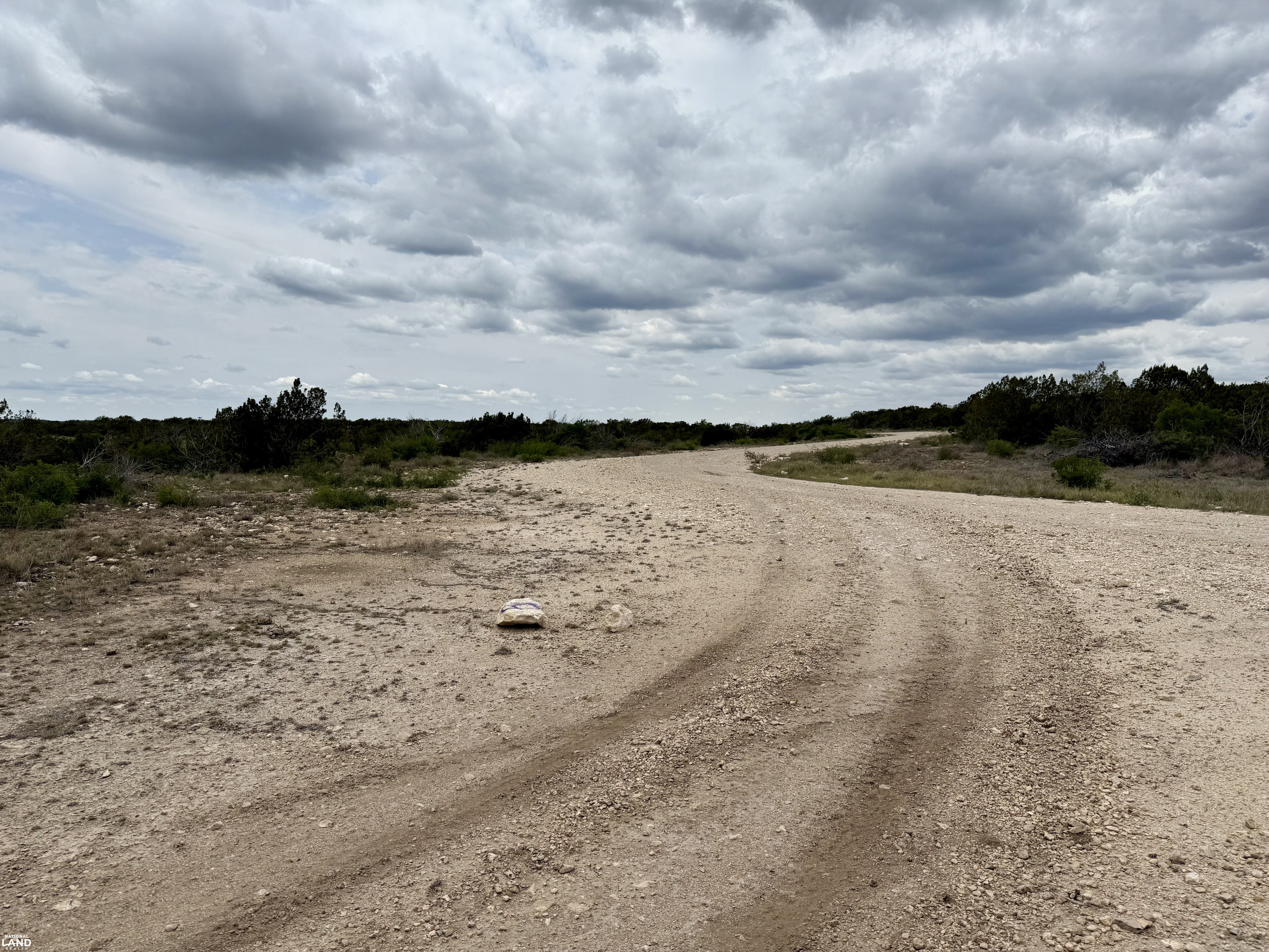 Western Hill Country Hunting Paradise in Val Verde County, TX (38 of 41)