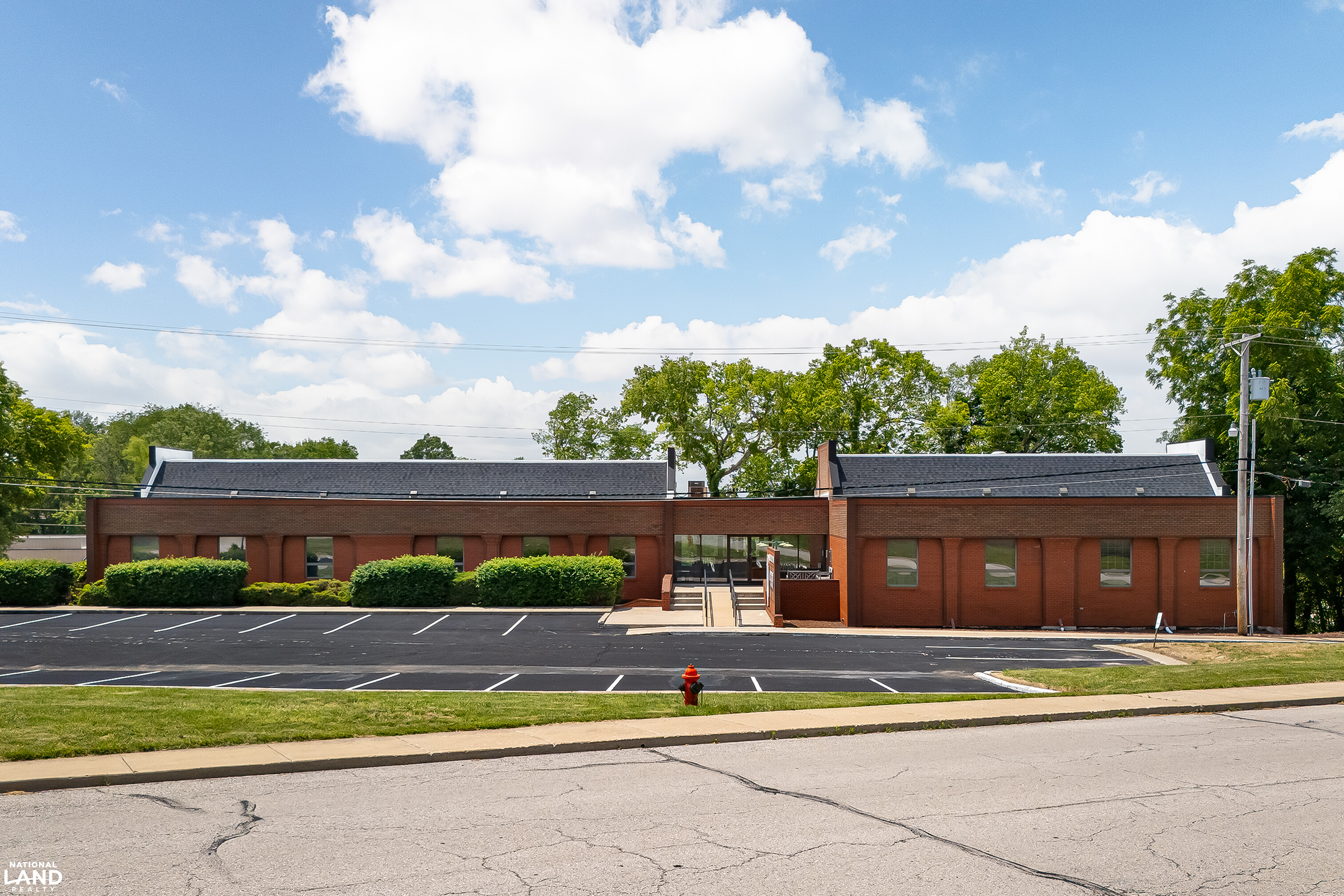 Platte City Executive Office Space in Platte County, MO (8 of 83)