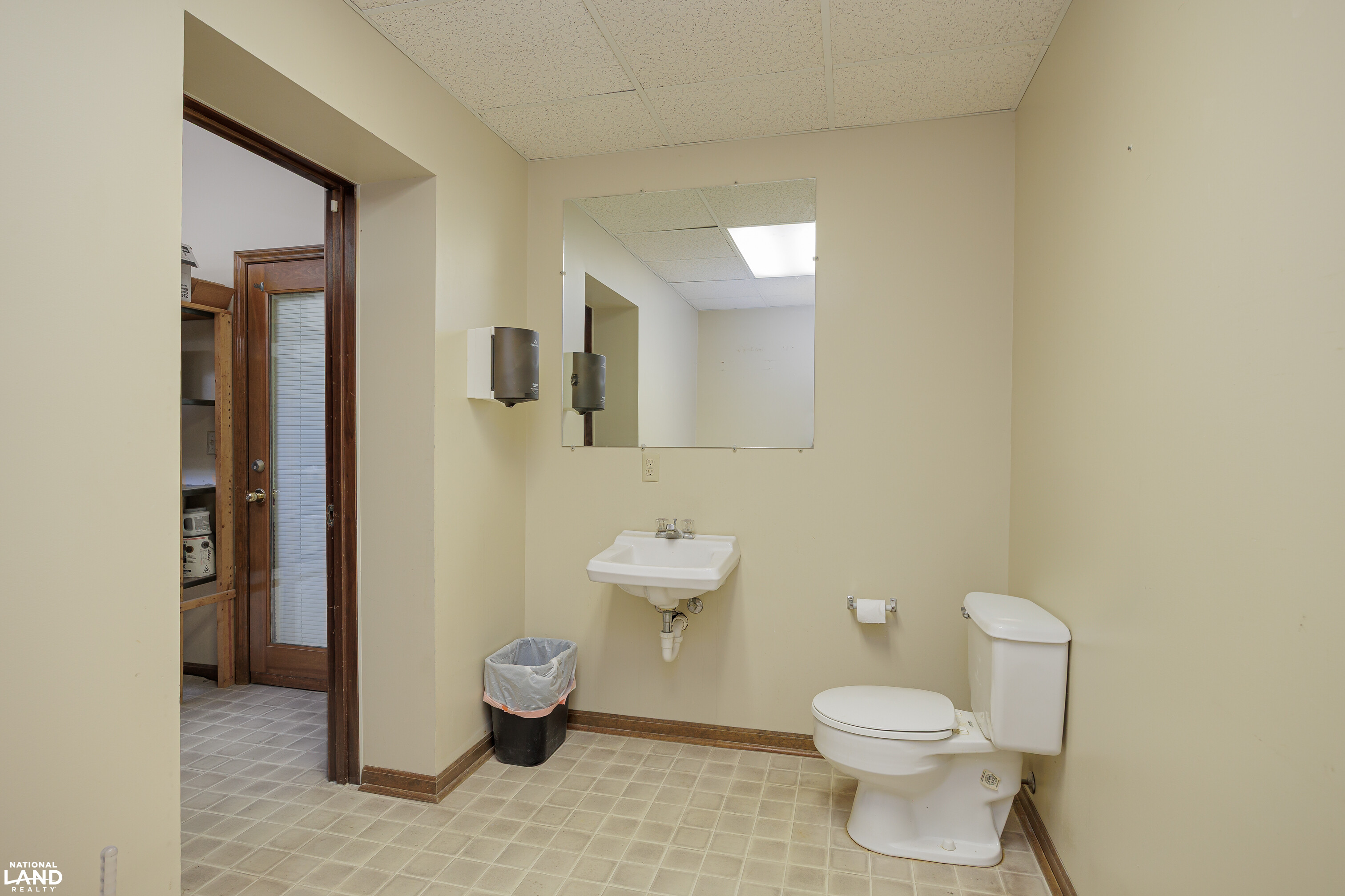 Platte City Executive Office Space in Platte County, MO (74 of 83)