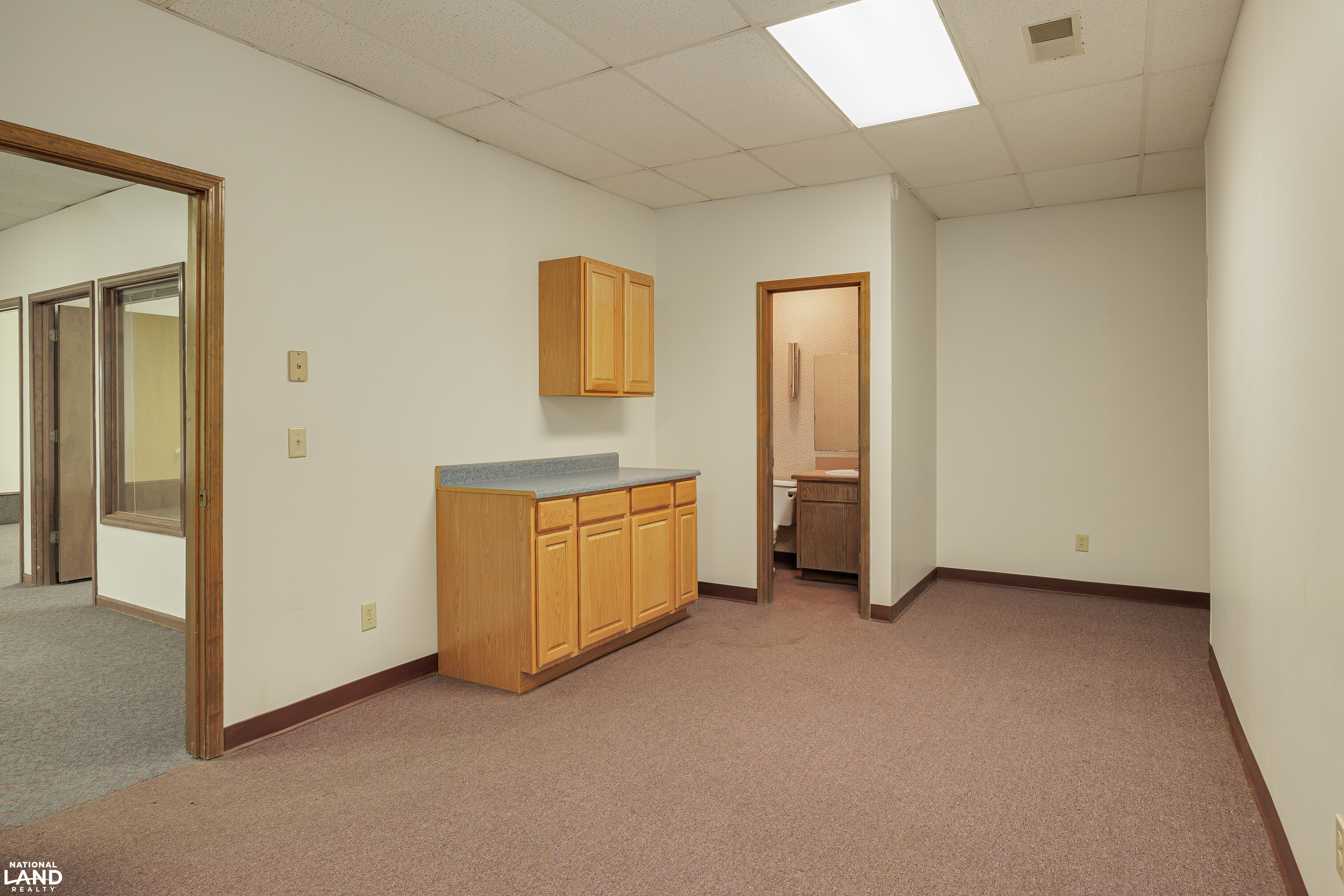 Platte City Executive Office Space in Platte County, MO (81 of 83)