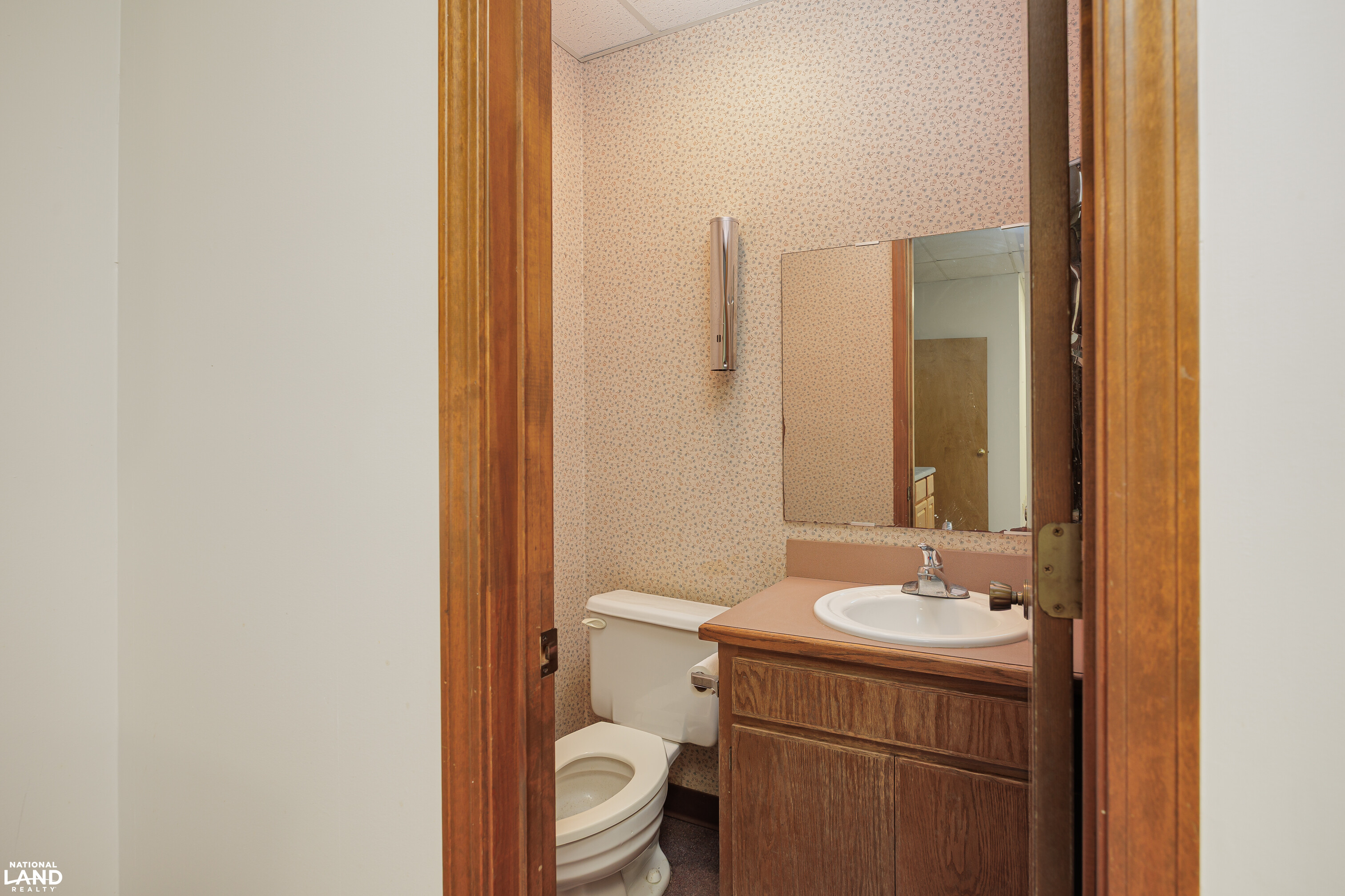 Platte City Executive Office Space in Platte County, MO (82 of 83)