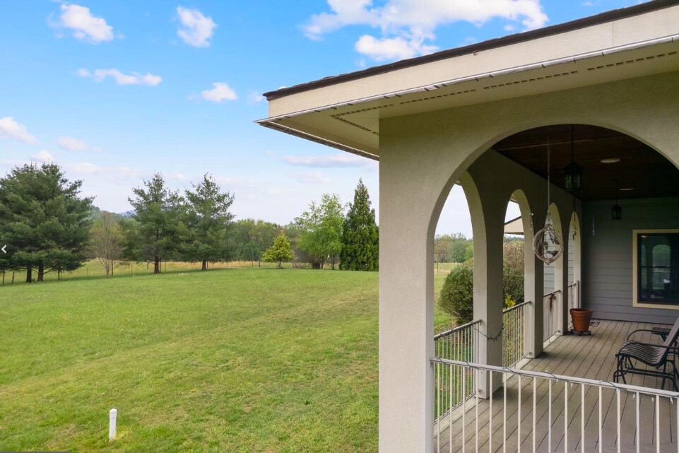 Established Winery And Estate in Rappahannock County, VA (3 of 27)