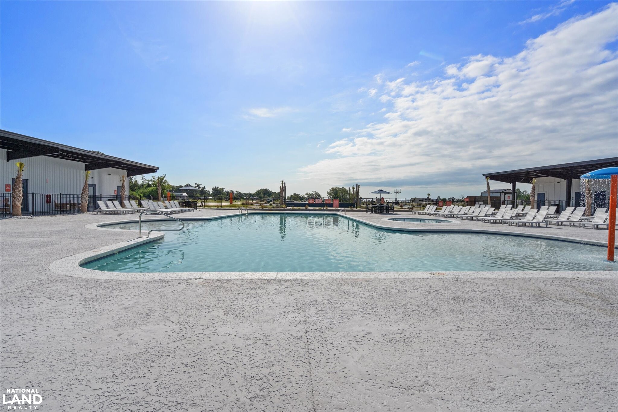 Your Perfect RV Getaway: Spacious RV Unit #90 in Mobile County, AL (11 of 13)