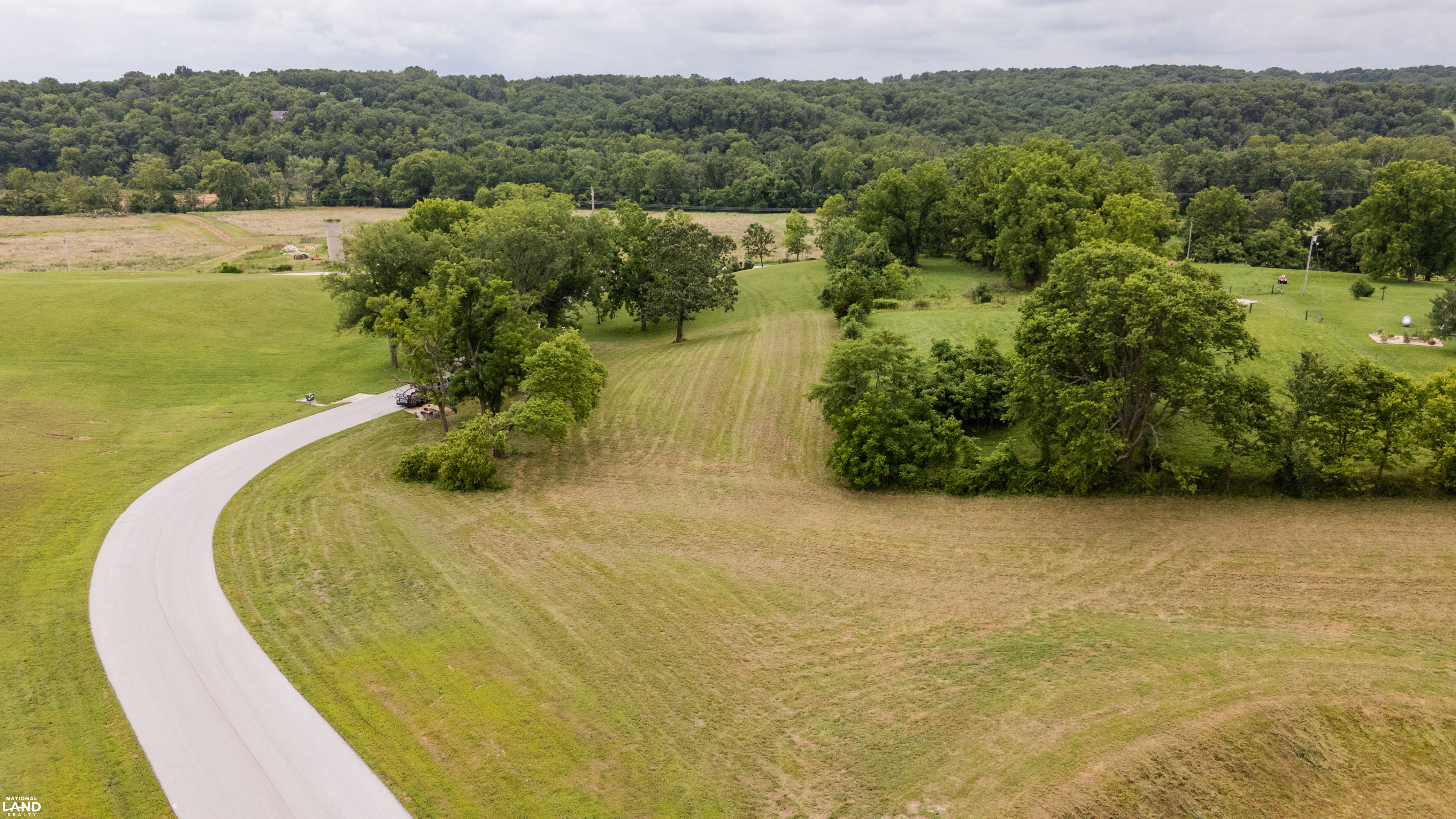 Build lot in Nixa with great views in Christian County, MO (19 of 28)