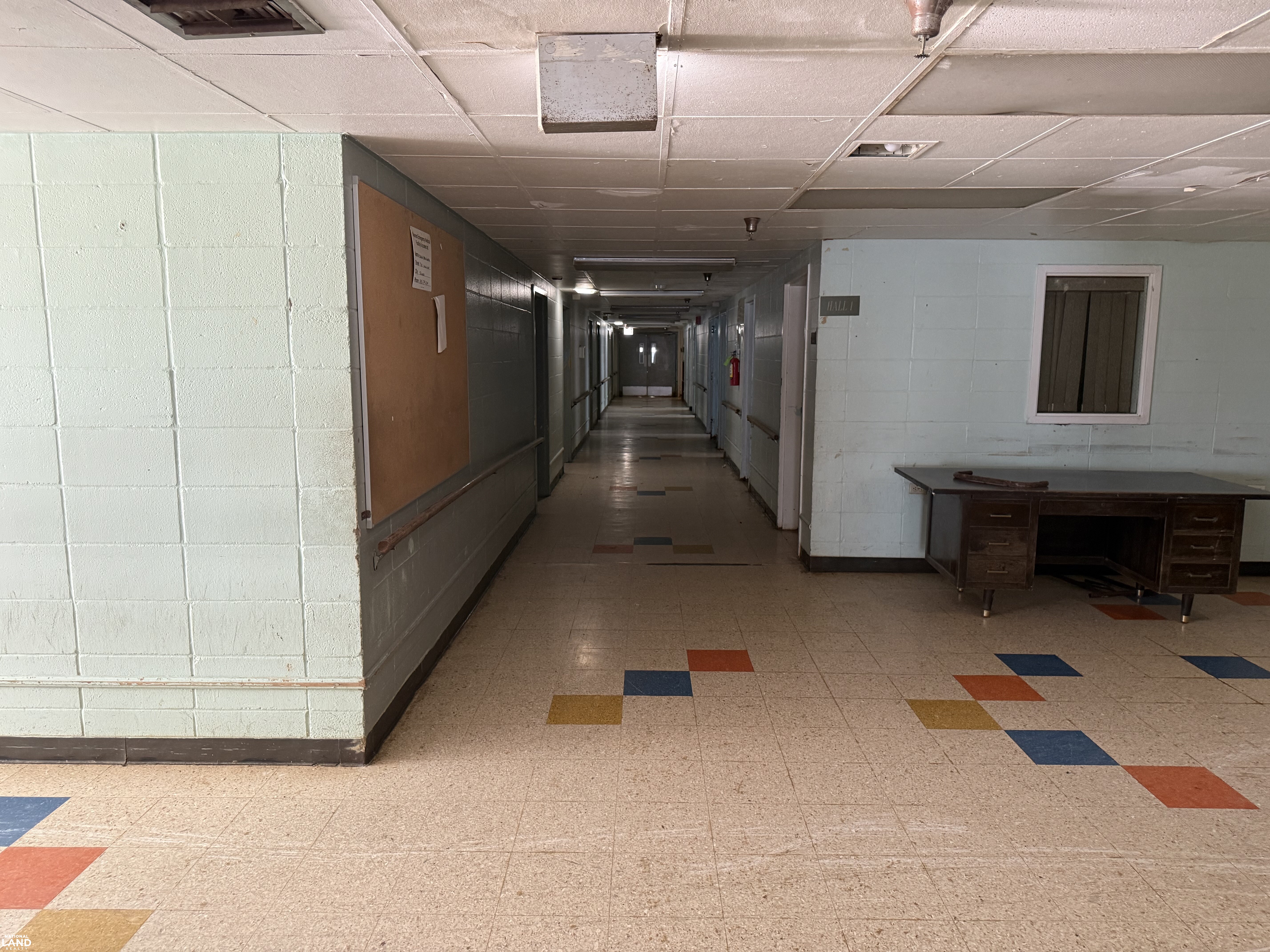 Hallway off main entrance * (26 of 42)