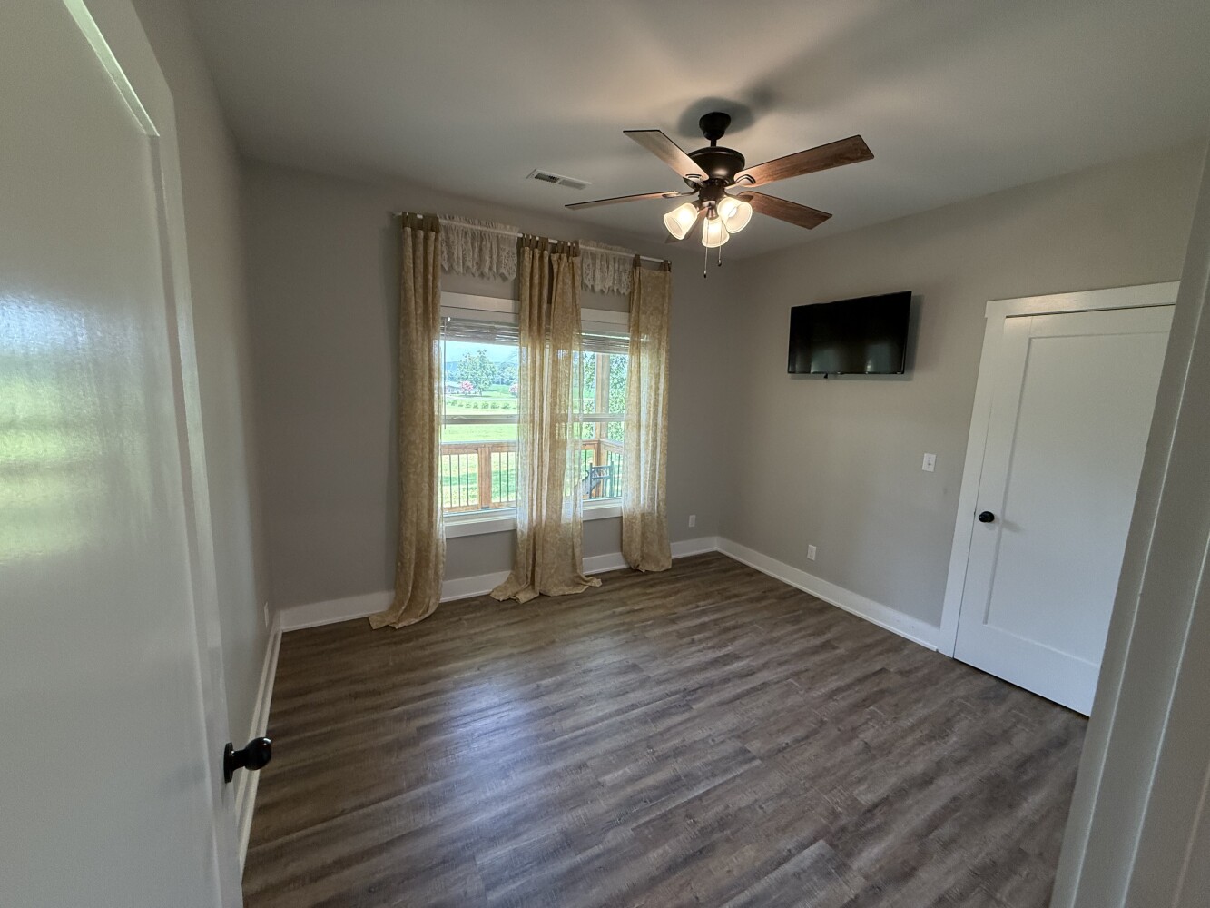Modern Farmhouse on 12+/- Acres Open Land, Workshop, and Just 30 Minutes from Huntsville in Madison County, AL (52 of 70)
