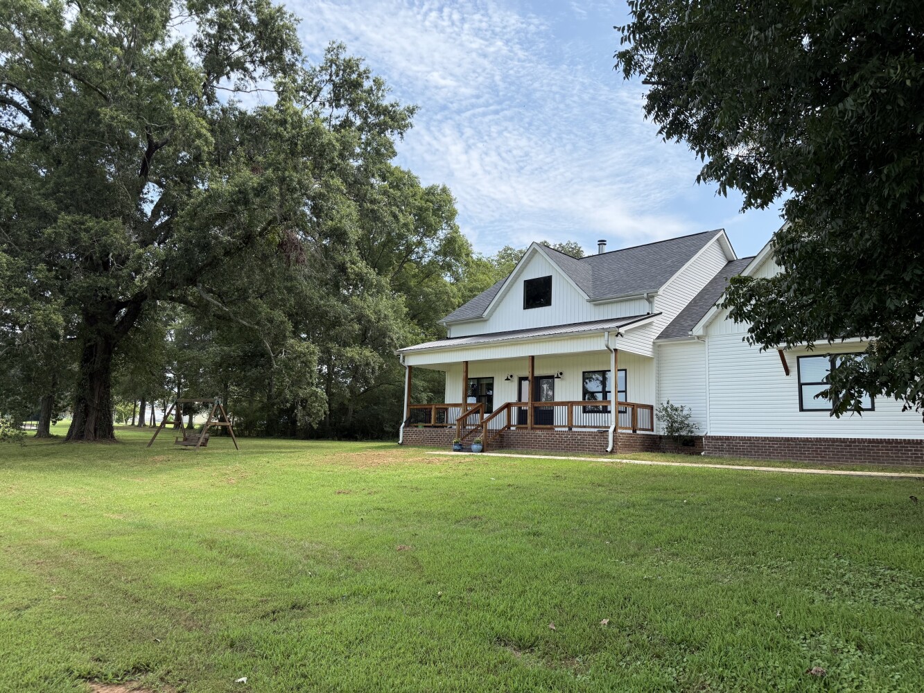 Modern Farmhouse on 12+/- Acres Open Land, Workshop, and Just 30 Minutes from Huntsville in Madison County, AL (1 of 70)