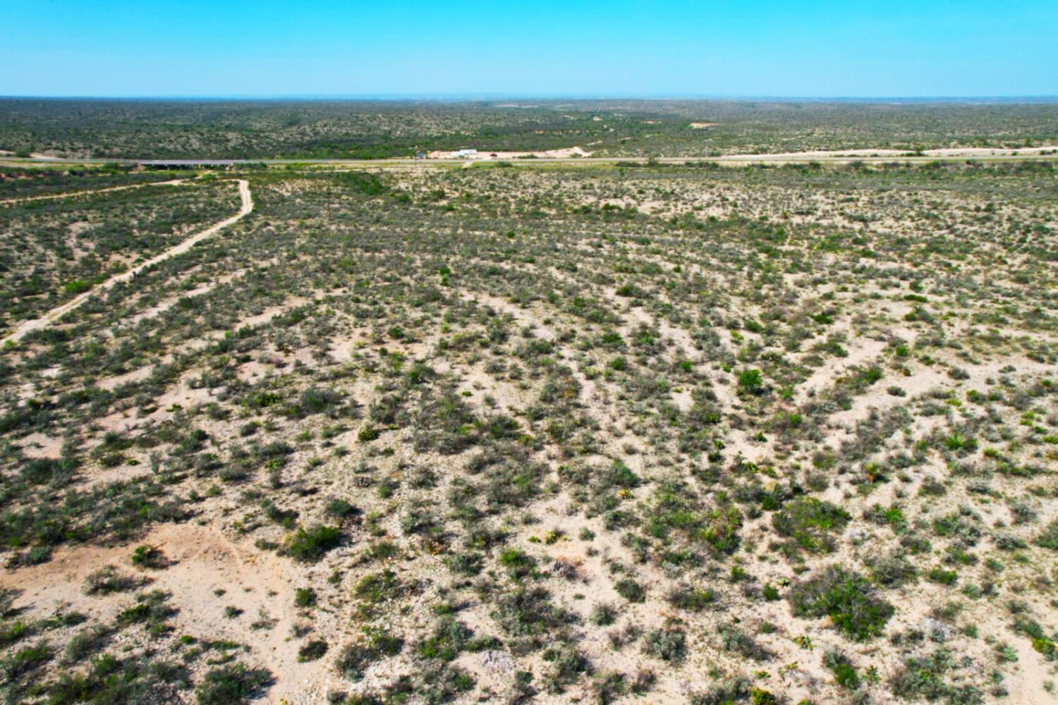 Land for Sale in Val Verde County, TX (4 of 34)