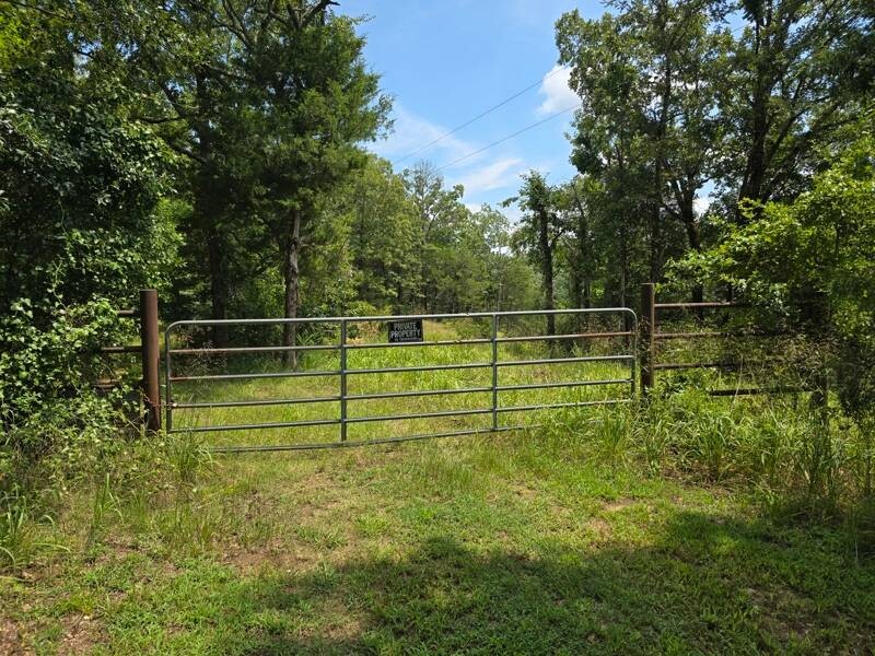 Land for Sale in Le Flore County, OK (2 of 13)