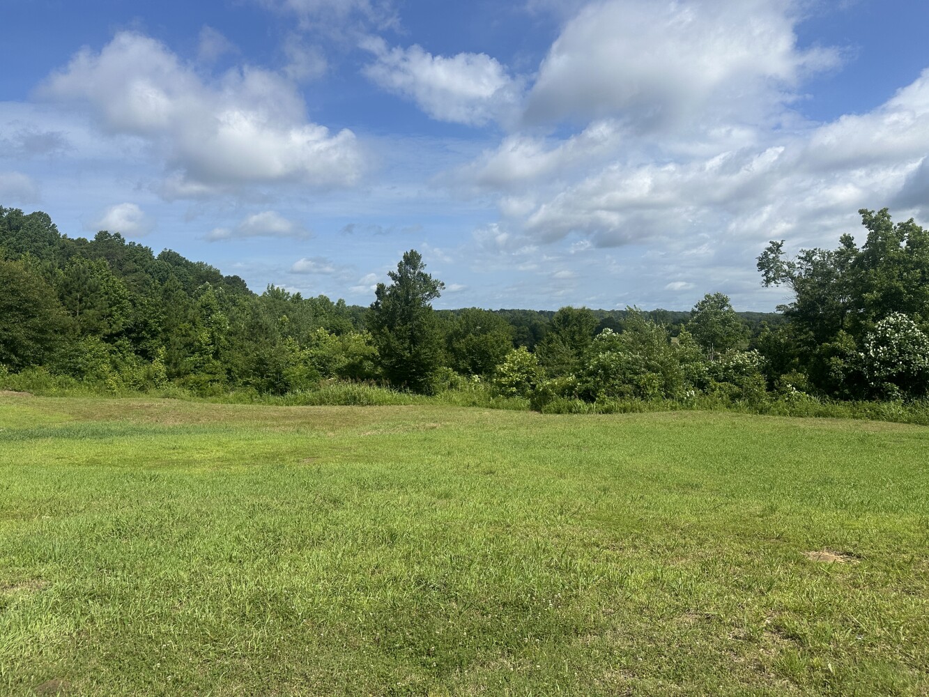 Baldwyn Home & 2+/- Acres in Lee County, MS (25 of 38)