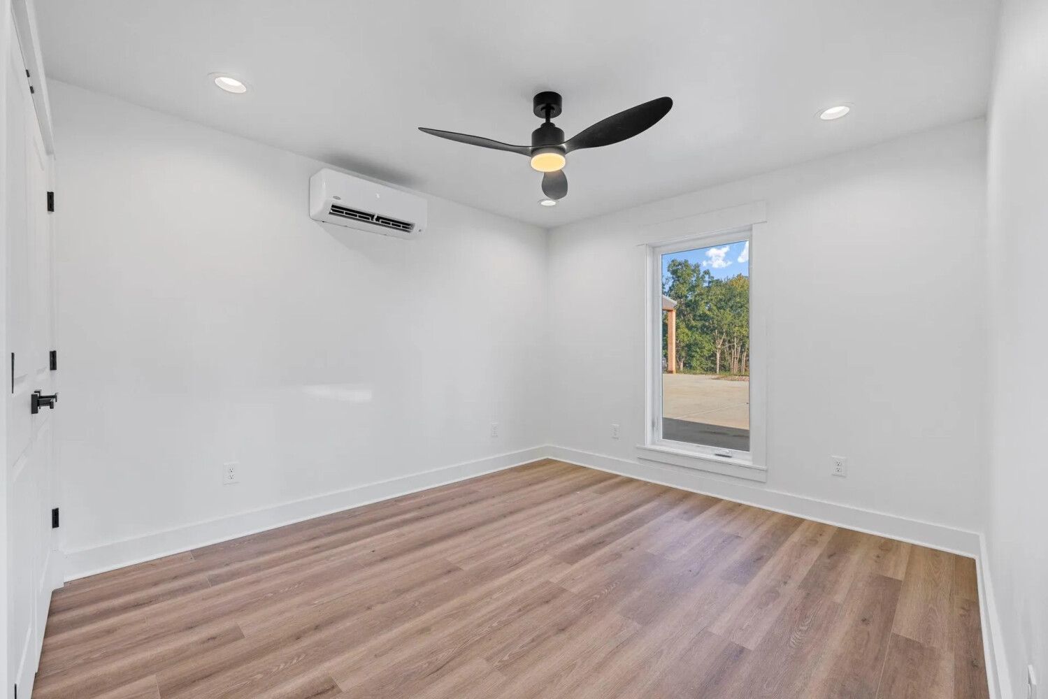 1345 Jenkins Road, Bowling Green, KY, 42101