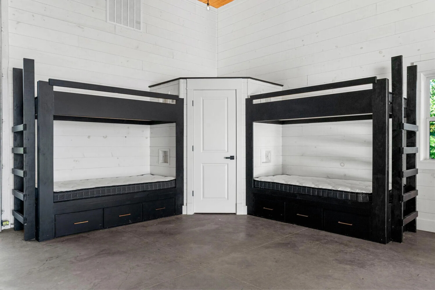 1345 Jenkins Road, Bowling Green, KY, 42101