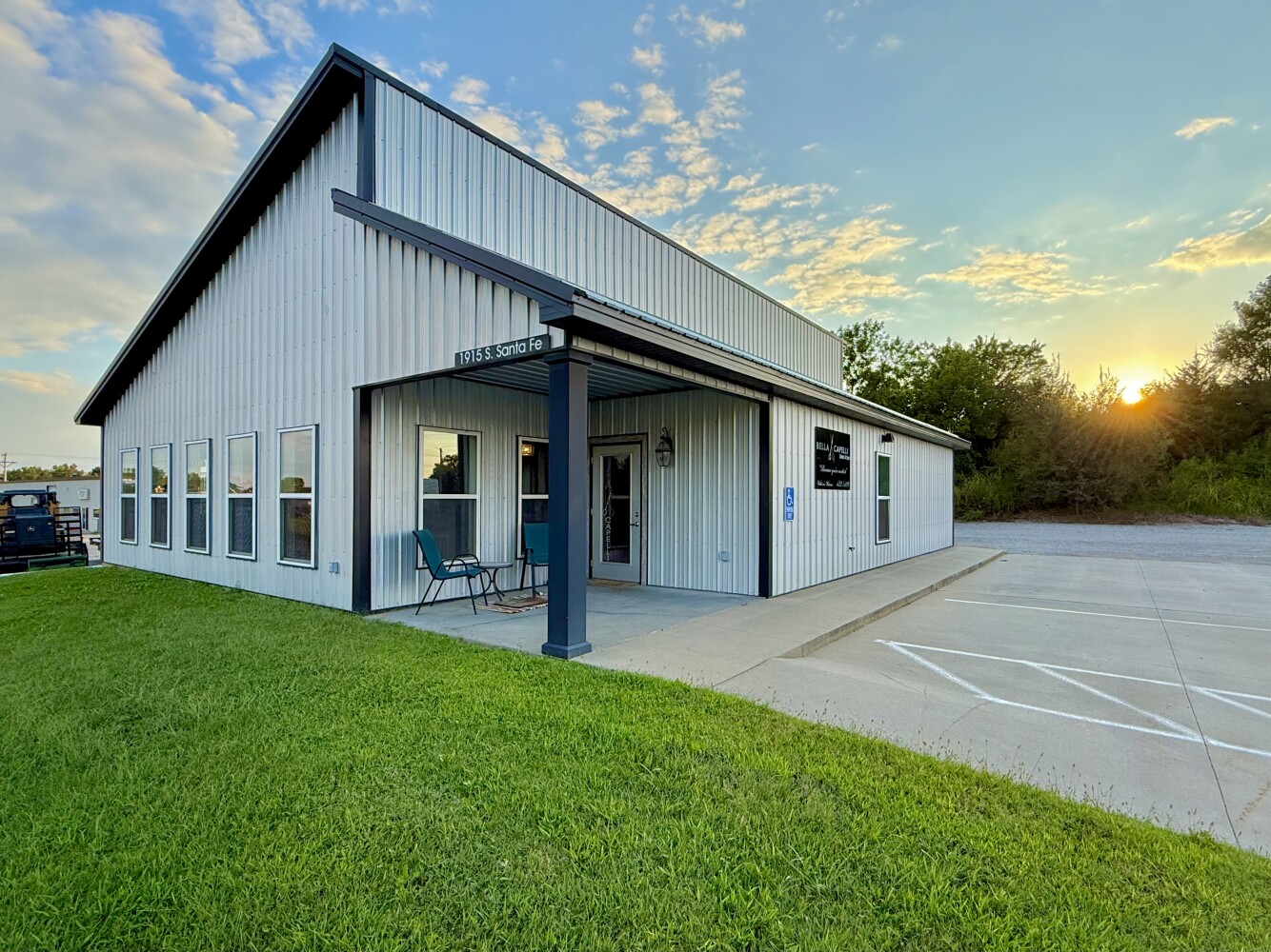 1915 S Santa Fe Ave, Chanute, KS, 66720