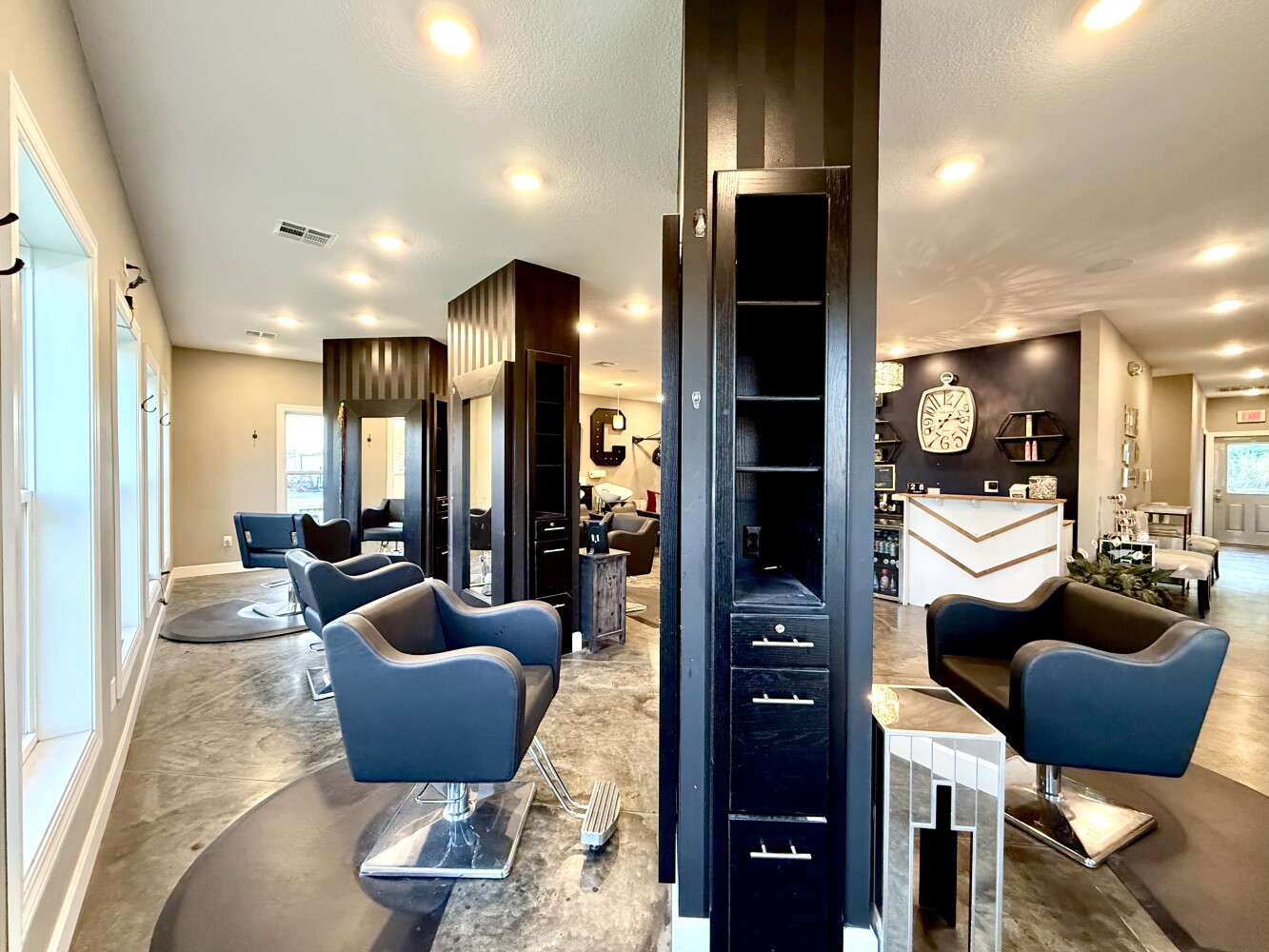 1915 S Santa Fe Ave, Chanute, KS, 66720