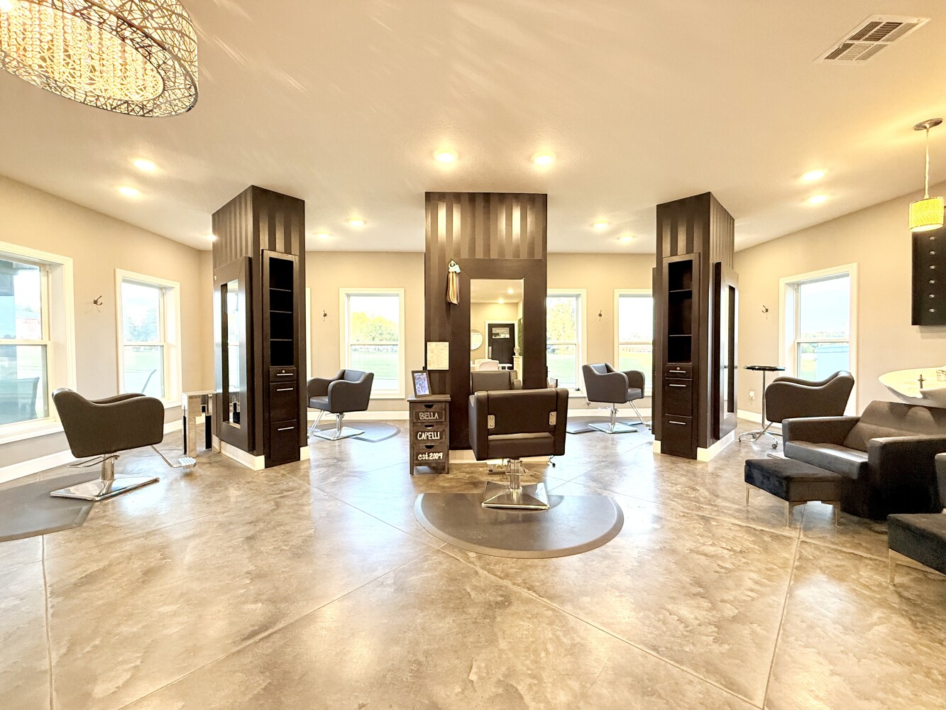 1915 S Santa Fe Ave, Chanute, KS, 66720