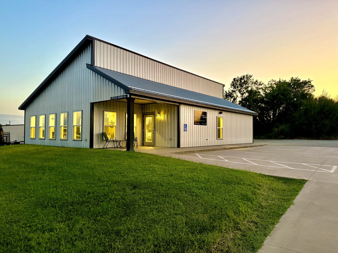 1915 S Santa Fe Ave, Chanute, KS, 66720