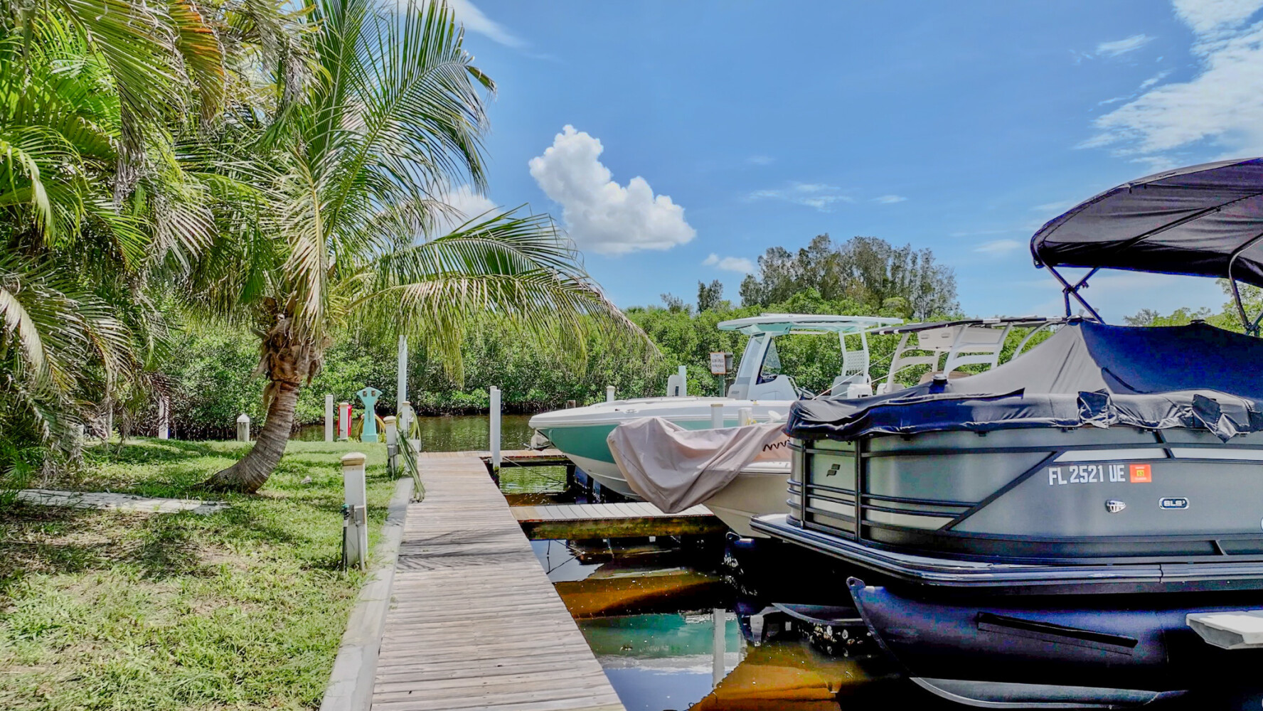 6817 Bayshore Road, Palmetto, FL 34221