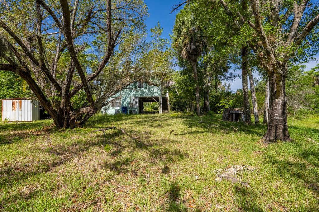 7076 Maida Ln, Fort Myers, FL 33907
